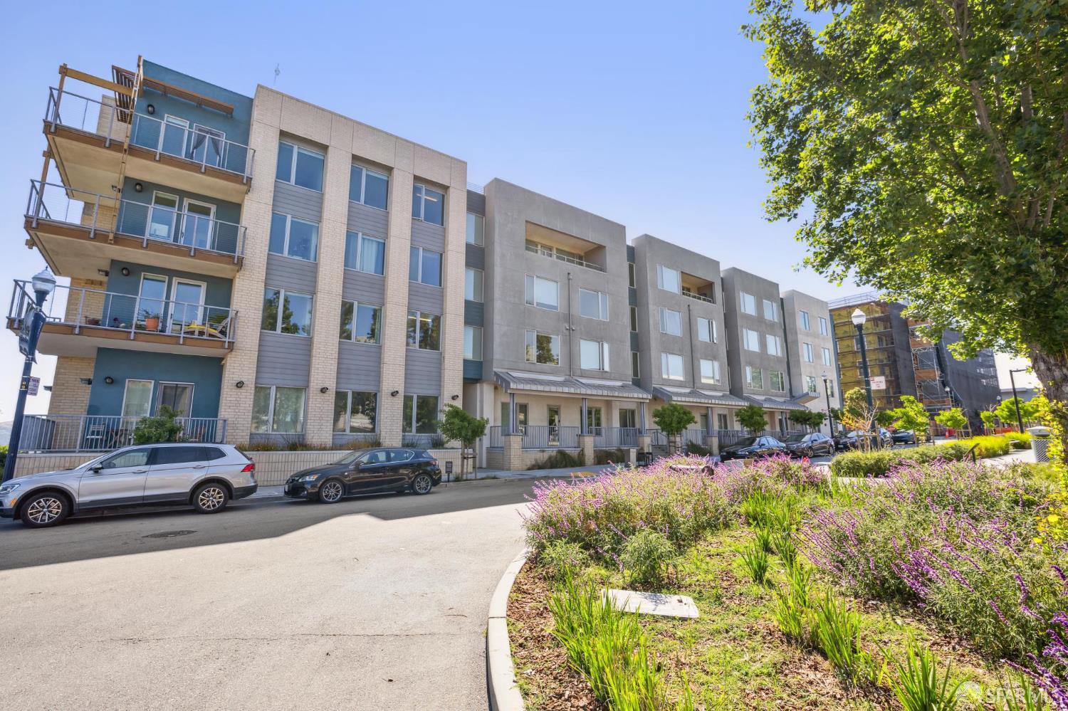 Photo #66: 425050589 Listing: Photo #66