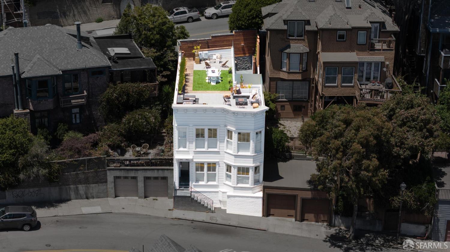 Detail Gallery Image 36 of 37 For 392 Corbett Ave, San Francisco,  CA 94114 - 1 Beds | 1/1 Baths