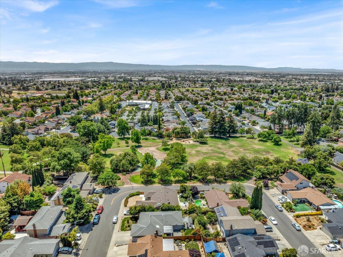 Detail Gallery Image 54 of 59 For 2083 Seacliff Dr, Milpitas,  CA 95035 - 4 Beds | 2 Baths