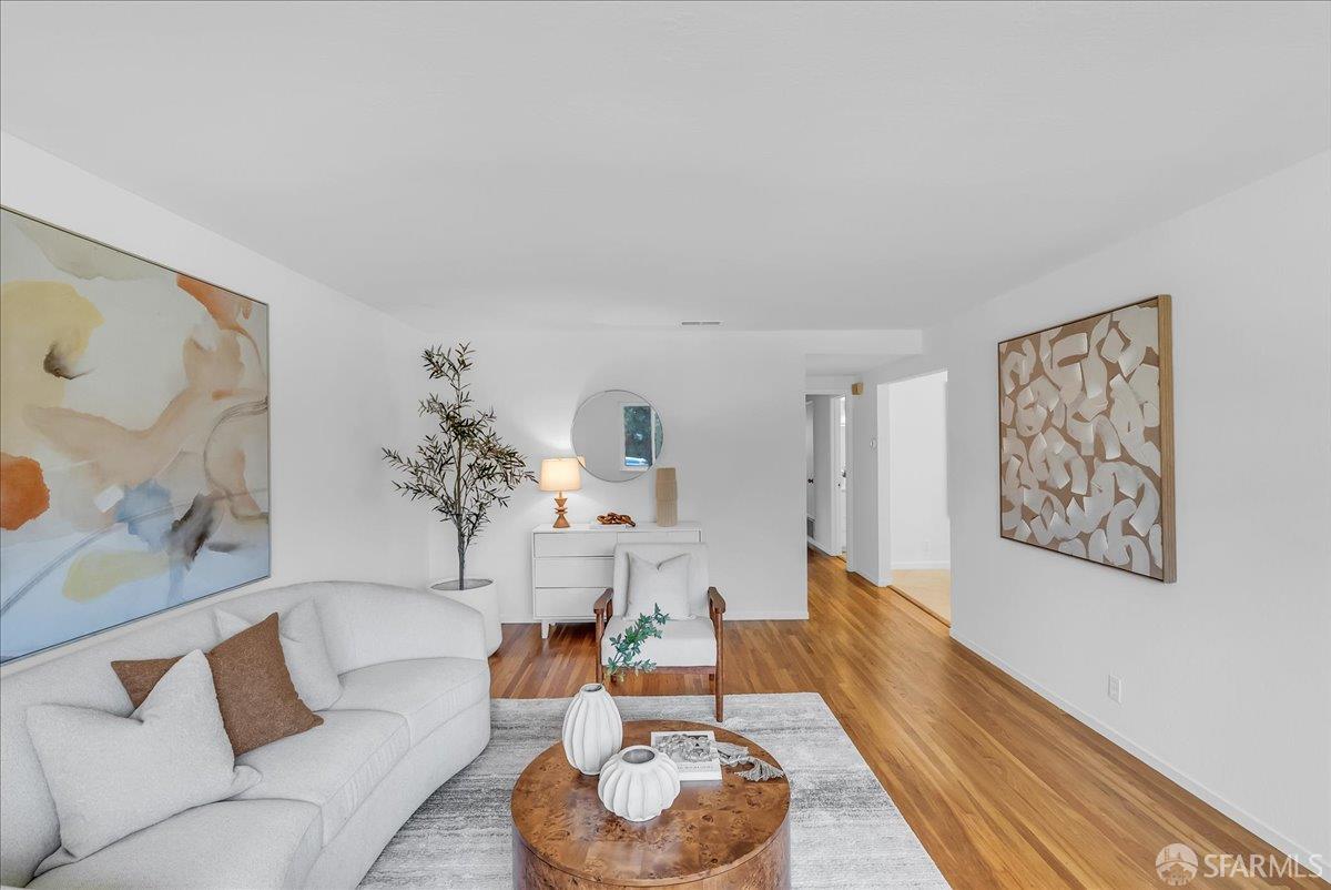 Detail Gallery Image 12 of 59 For 2083 Seacliff Dr, Milpitas,  CA 95035 - 4 Beds | 2 Baths