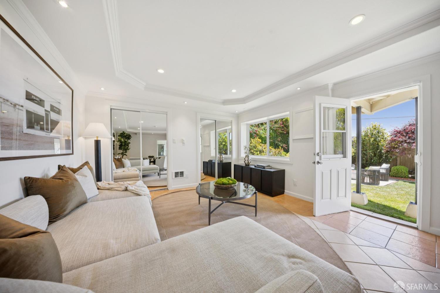 Detail Gallery Image 45 of 71 For 850 Darien Way, San Francisco,  CA 94127 - 5 Beds | 5/1 Baths