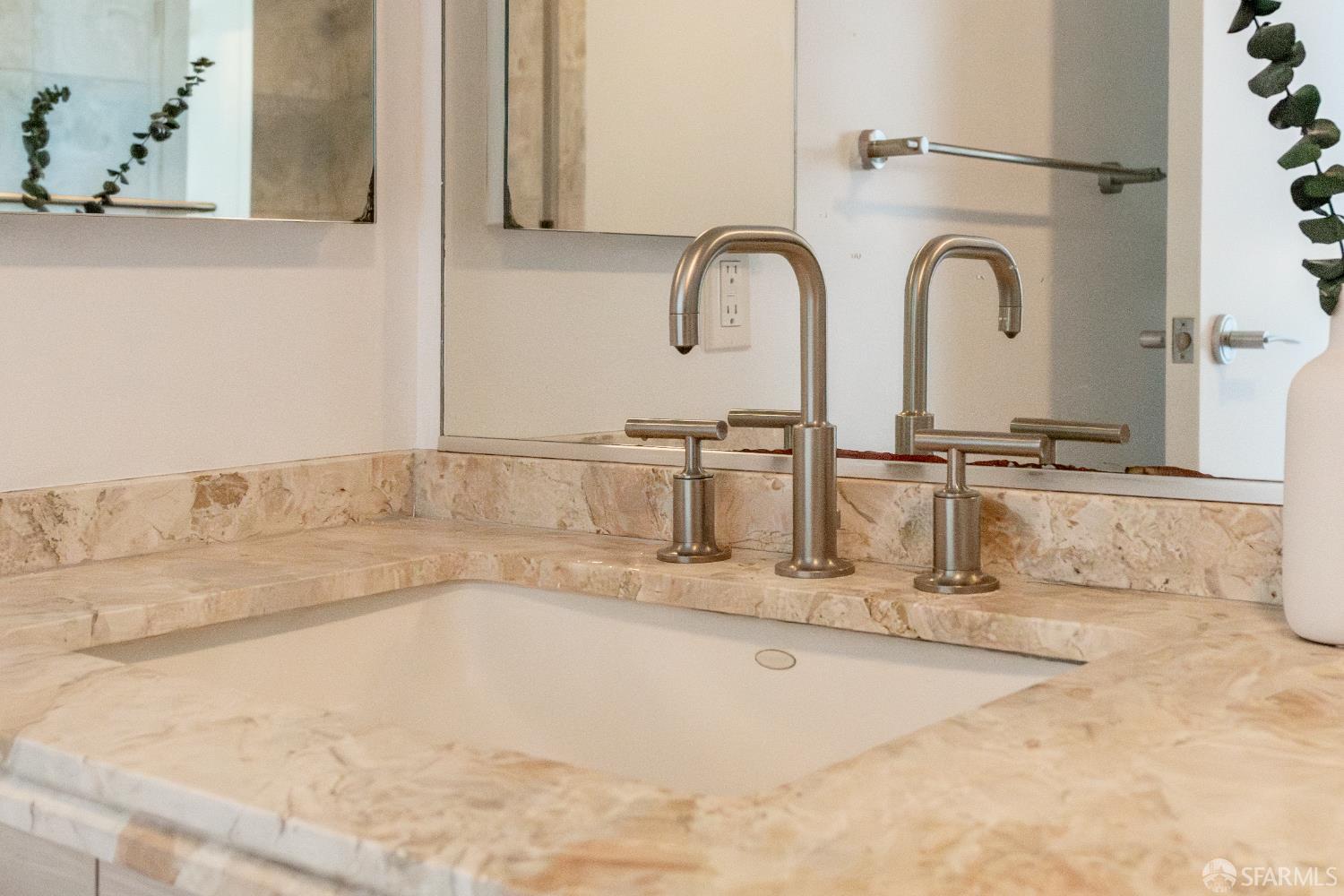 Detail Gallery Image 12 of 48 For 425 1st St #3301,  San Francisco,  CA 94105 - 1 Beds | 1 Baths