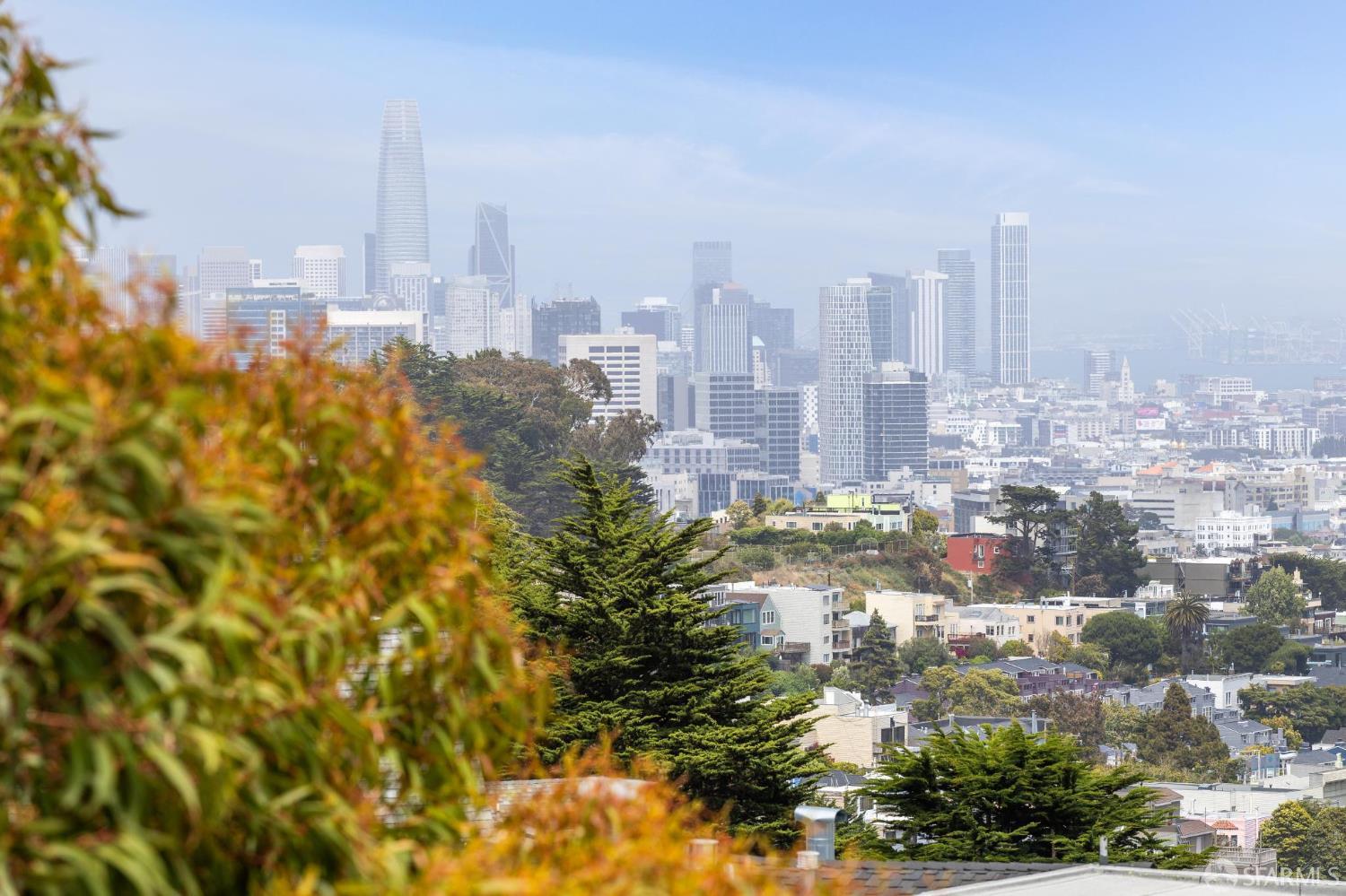 Detail Gallery Image 31 of 37 For 392 Corbett Ave, San Francisco,  CA 94114 - 1 Beds | 1/1 Baths