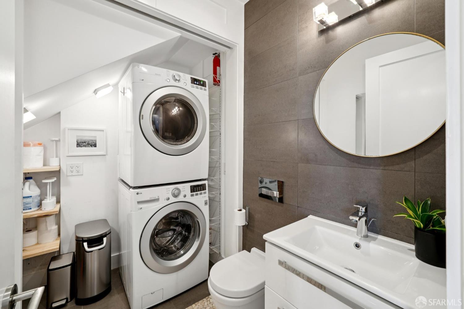 Detail Gallery Image 17 of 37 For 392 Corbett Ave, San Francisco,  CA 94114 - 1 Beds | 1/1 Baths