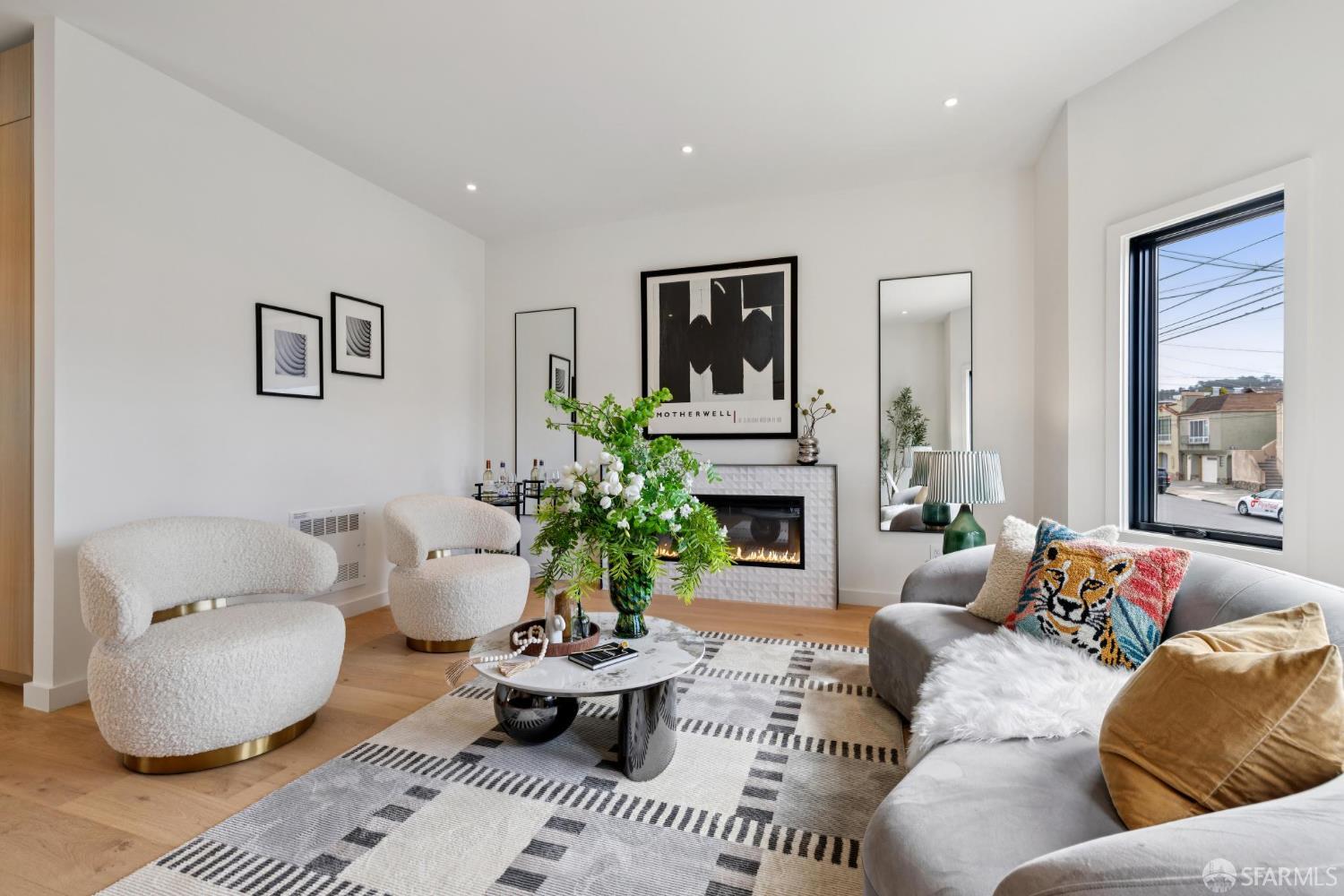 Detail Gallery Image 20 of 91 For 738 Athens St, San Francisco,  CA 94112 - 3 Beds | 3 Baths