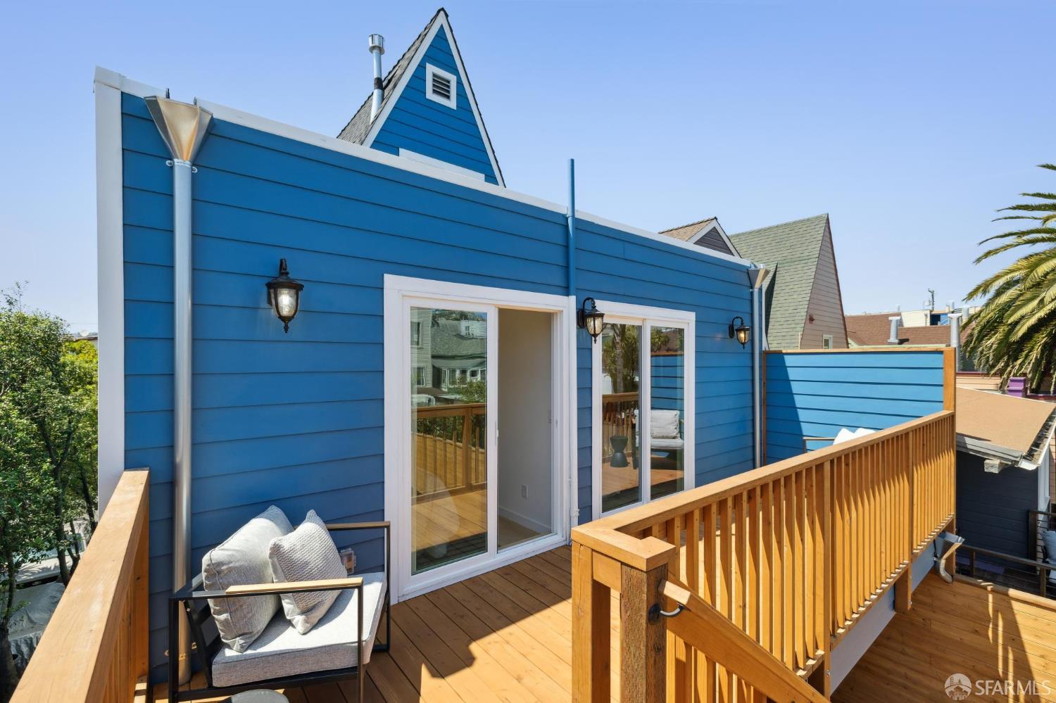 Detail Gallery Image 55 of 83 For 331 London St, San Francisco,  CA 94112 - 4 Beds | 3/1 Baths