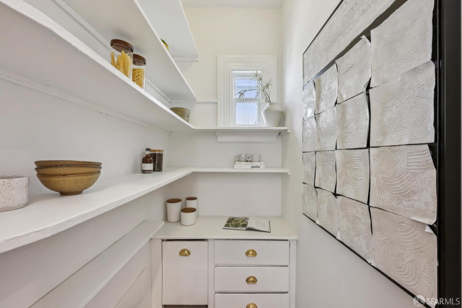 Detail Gallery Image 17 of 52 For 1524 Mcallister St, San Francisco,  CA 94115 - 3 Beds | 1/1 Baths