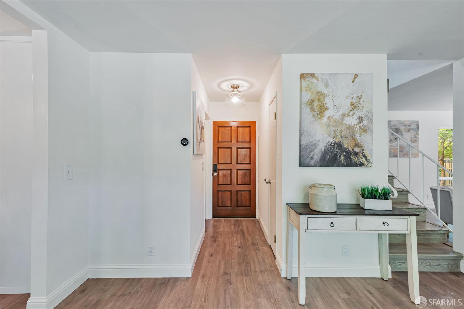 Detail Gallery Image 6 of 58 For 4444 Clarewood Dr, Oakland,  CA 94618 - 2 Beds | 2/1 Baths