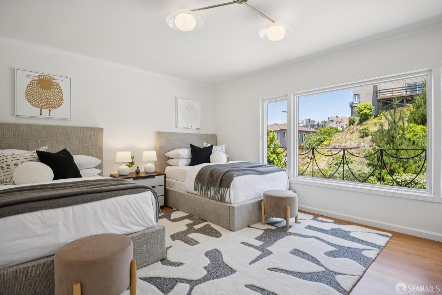 Detail Gallery Image 27 of 71 For 850 Darien Way, San Francisco,  CA 94127 - 5 Beds | 5/1 Baths
