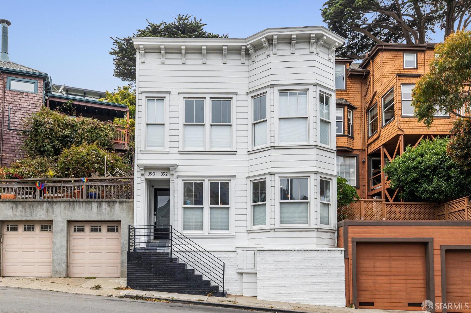Detail Gallery Image 5 of 37 For 392 Corbett Ave, San Francisco,  CA 94114 - 1 Beds | 1/1 Baths