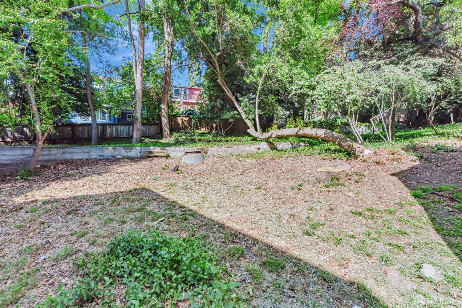 Detail Gallery Image 55 of 58 For 4444 Clarewood Dr, Oakland,  CA 94618 - 2 Beds | 2/1 Baths
