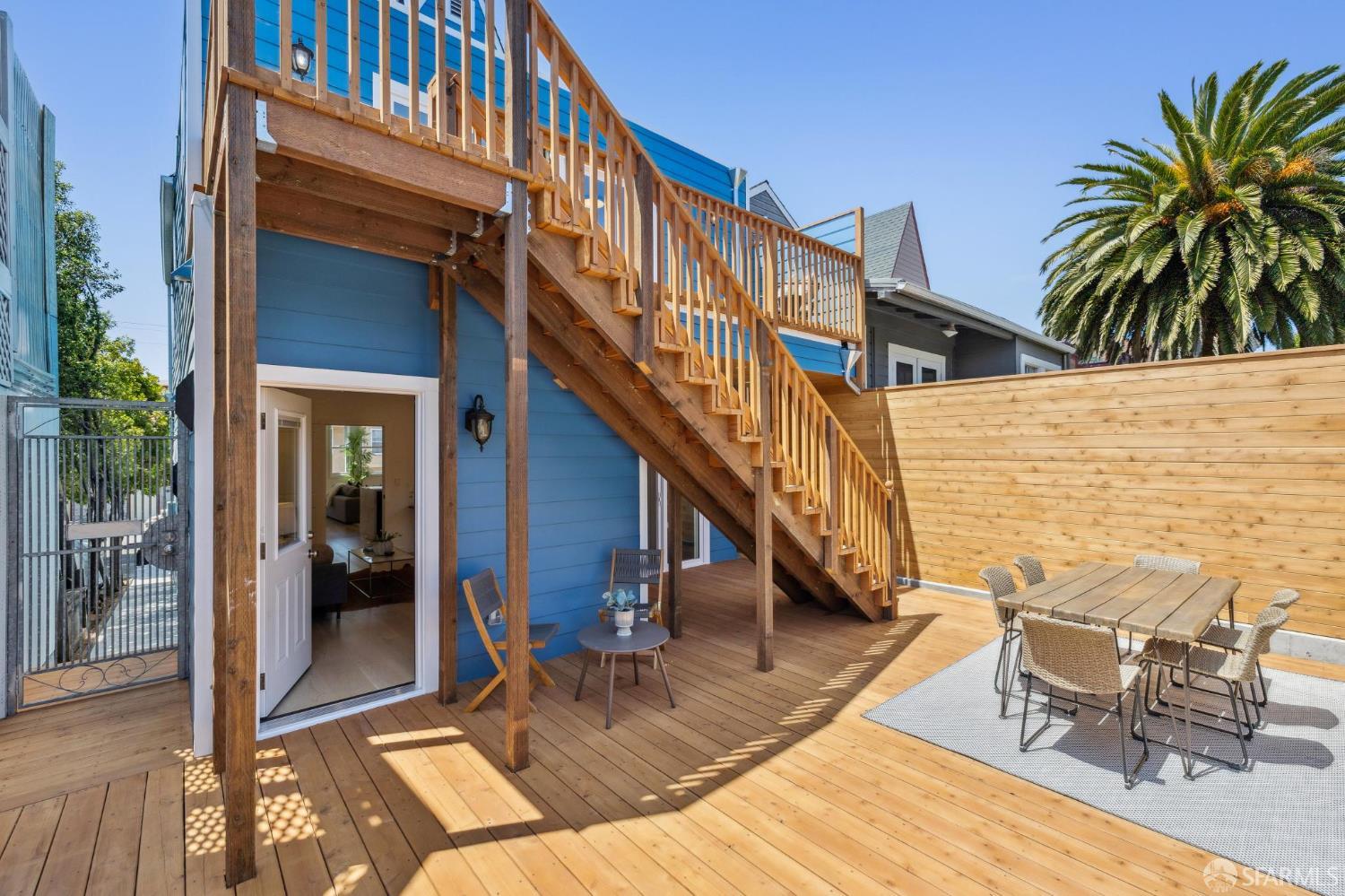 Detail Gallery Image 33 of 83 For 331 London St, San Francisco,  CA 94112 - 4 Beds | 3/1 Baths
