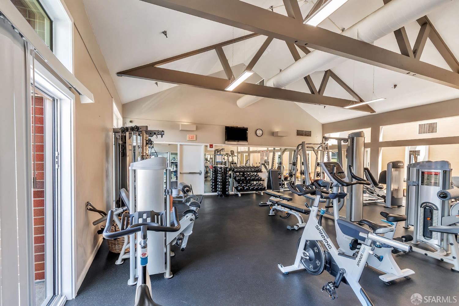 Detail Gallery Image 24 of 37 For 6400 Christie Ave #4415,  Emeryville,  CA 94608 - 1 Beds | 1 Baths