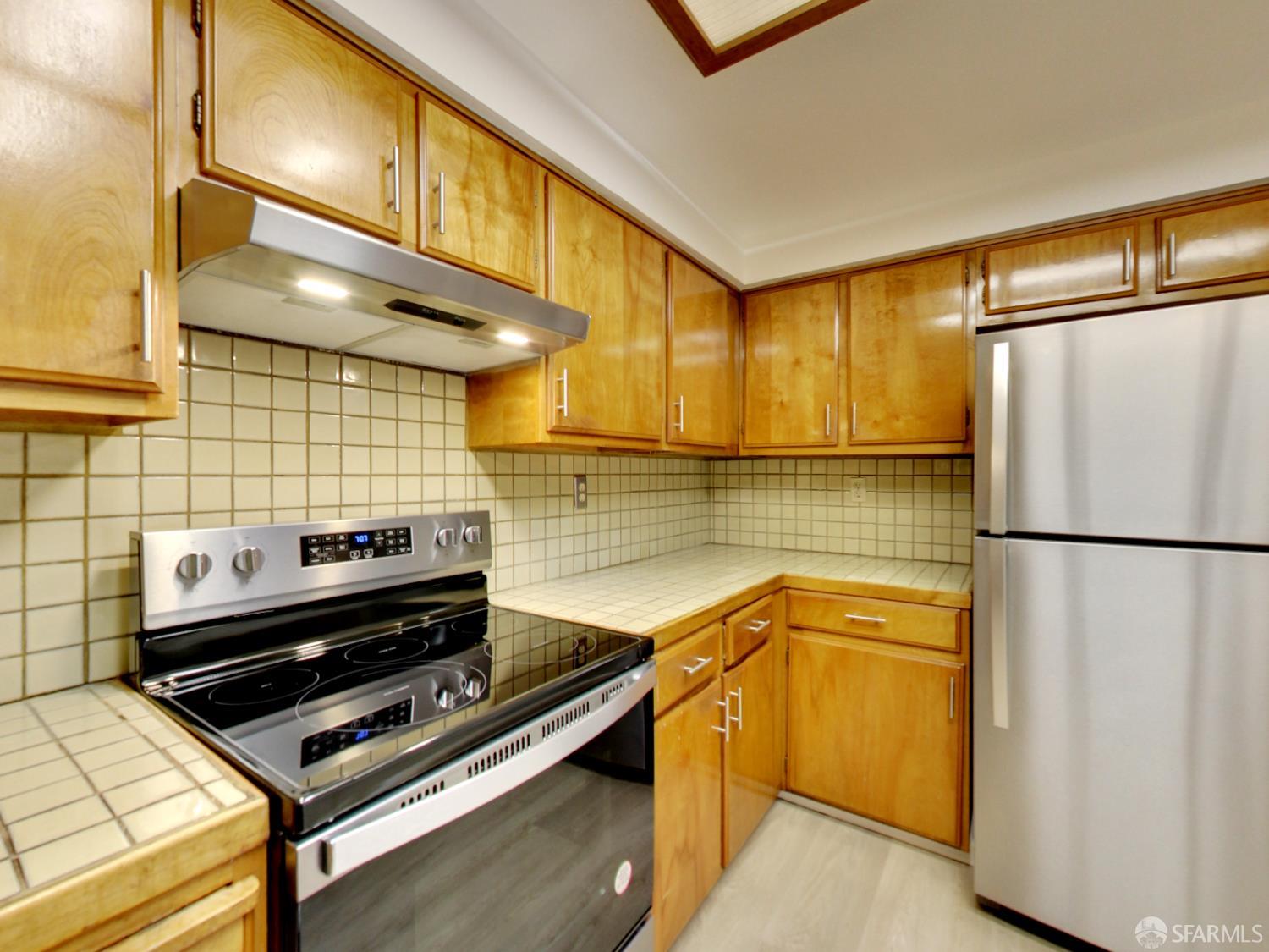 Detail Gallery Image 5 of 46 For 1279 41st Ave, San Francisco,  CA 94122 - – Beds | – Baths