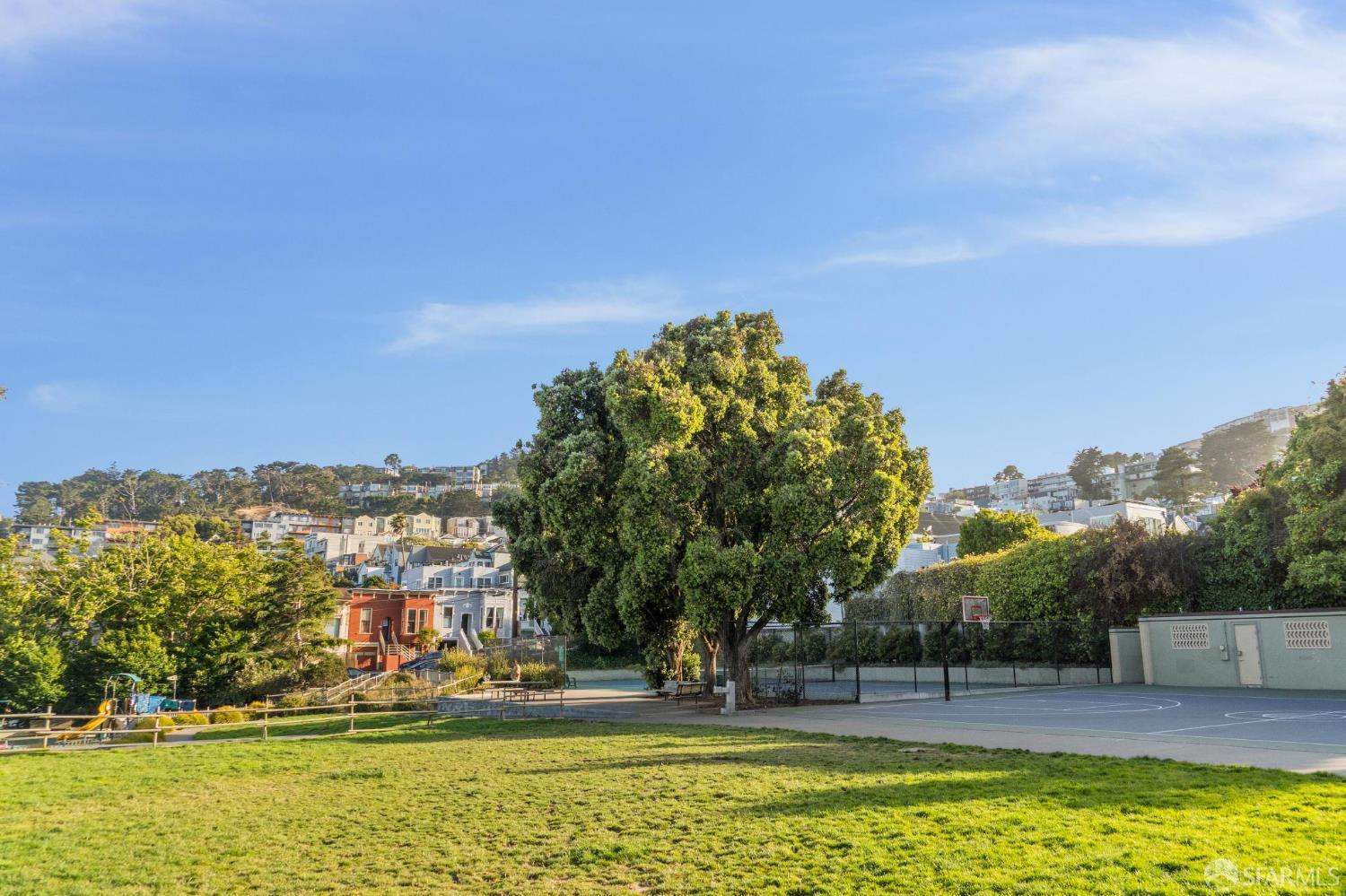 Detail Gallery Image 93 of 94 For 729 Douglass St, San Francisco,  CA 94114 - – Beds | – Baths