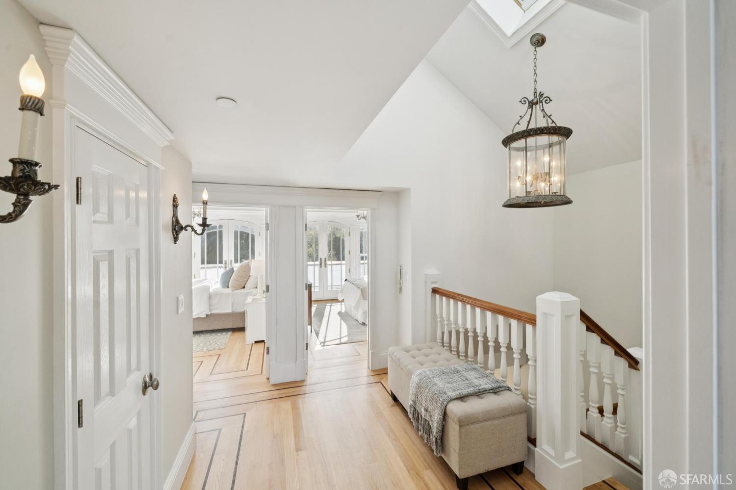 Detail Gallery Image 40 of 94 For 729 Douglass St, San Francisco,  CA 94114 - – Beds | – Baths