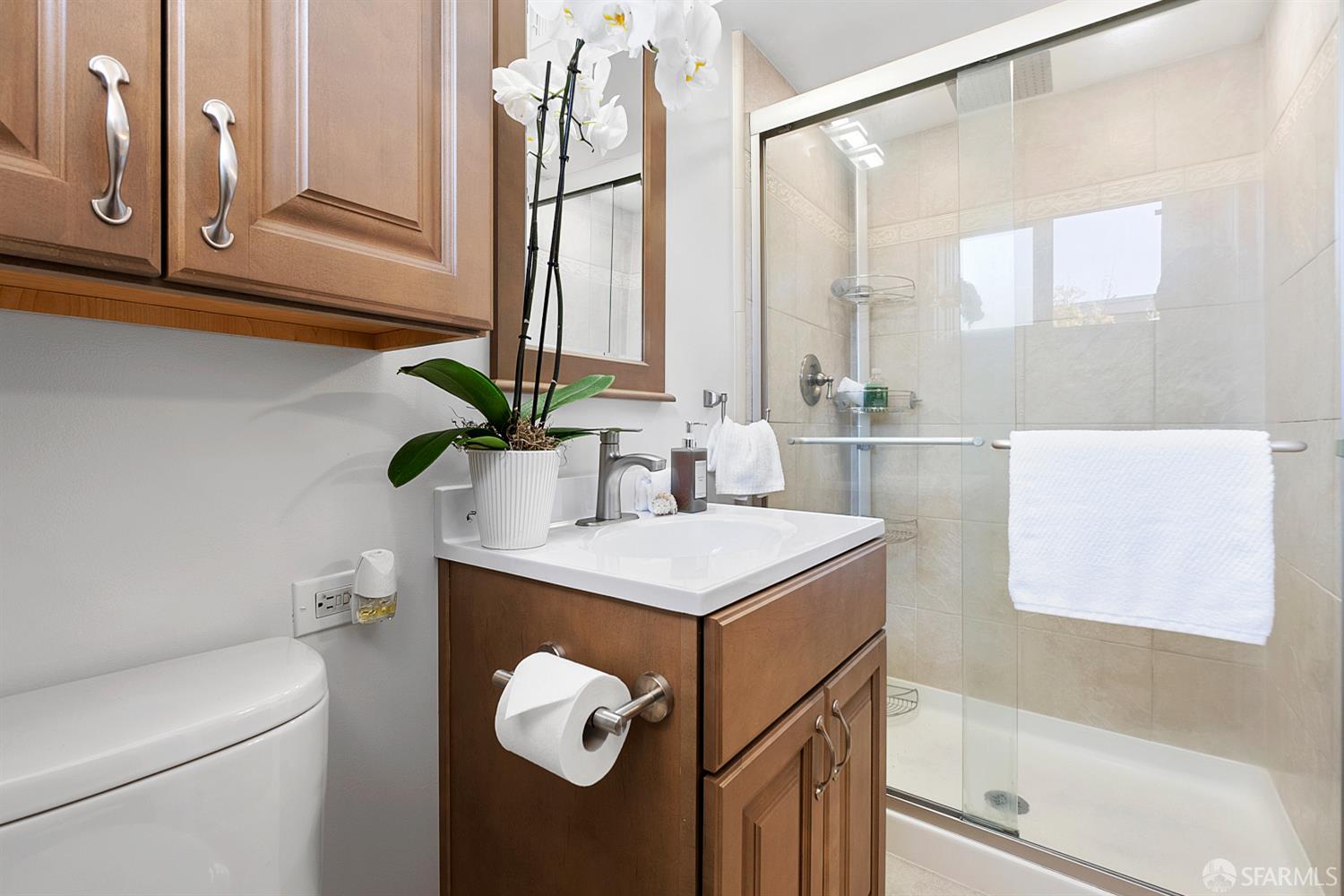 Detail Gallery Image 19 of 38 For 1811 Hamlet St, San Mateo,  CA 94403 - 3 Beds | 2 Baths