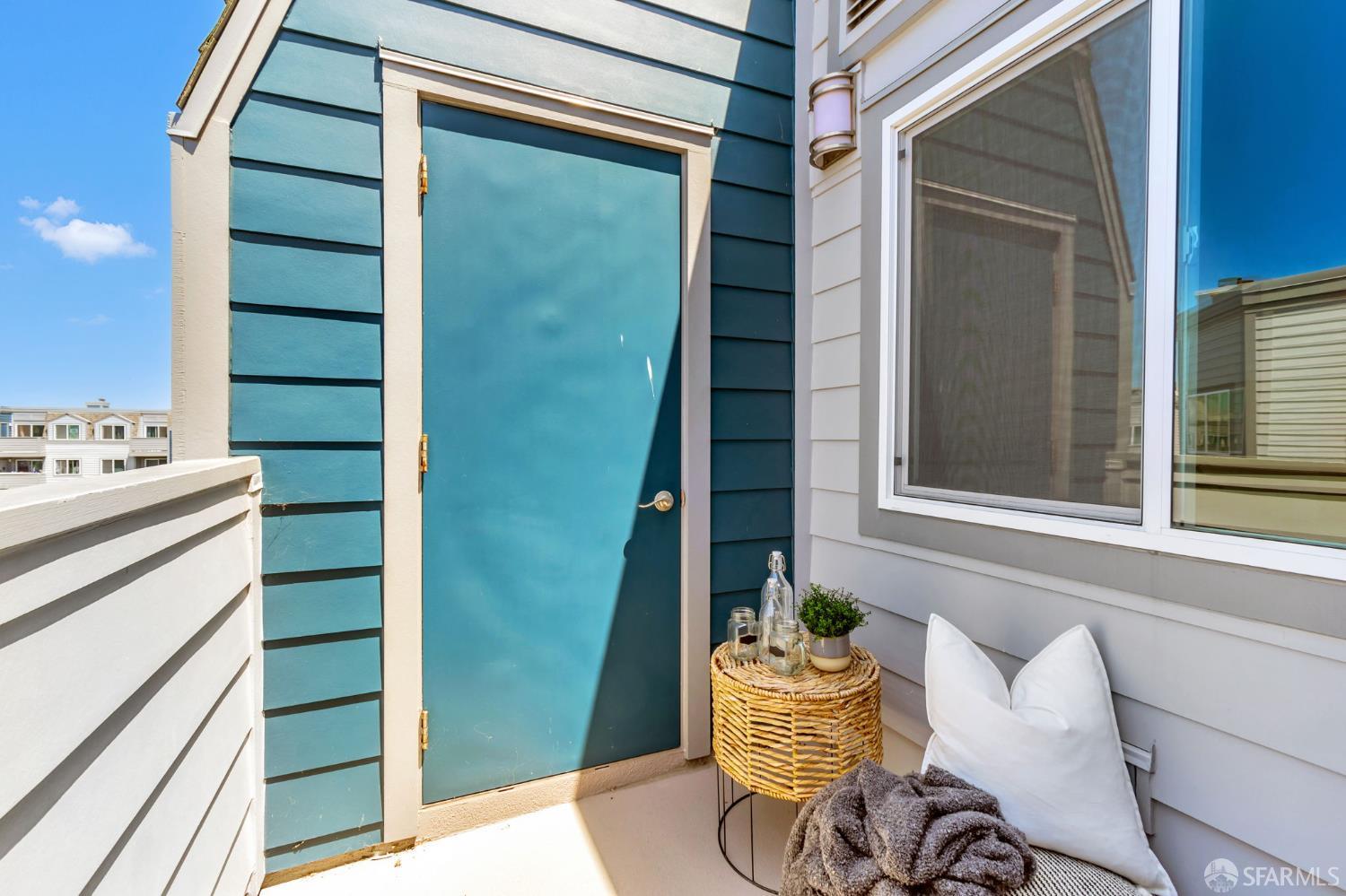 Detail Gallery Image 15 of 37 For 6400 Christie Ave #4415,  Emeryville,  CA 94608 - 1 Beds | 1 Baths