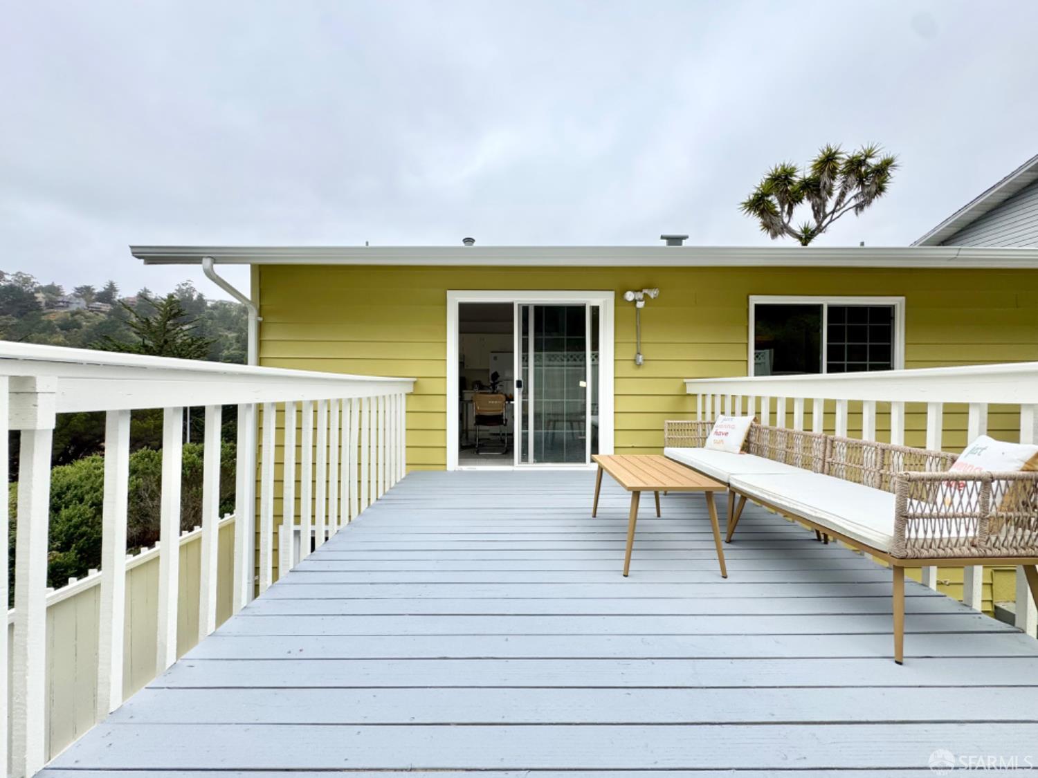 Detail Gallery Image 36 of 53 For 949 Yosemite Dr, Pacifica,  CA 94044 - 3 Beds | 2 Baths