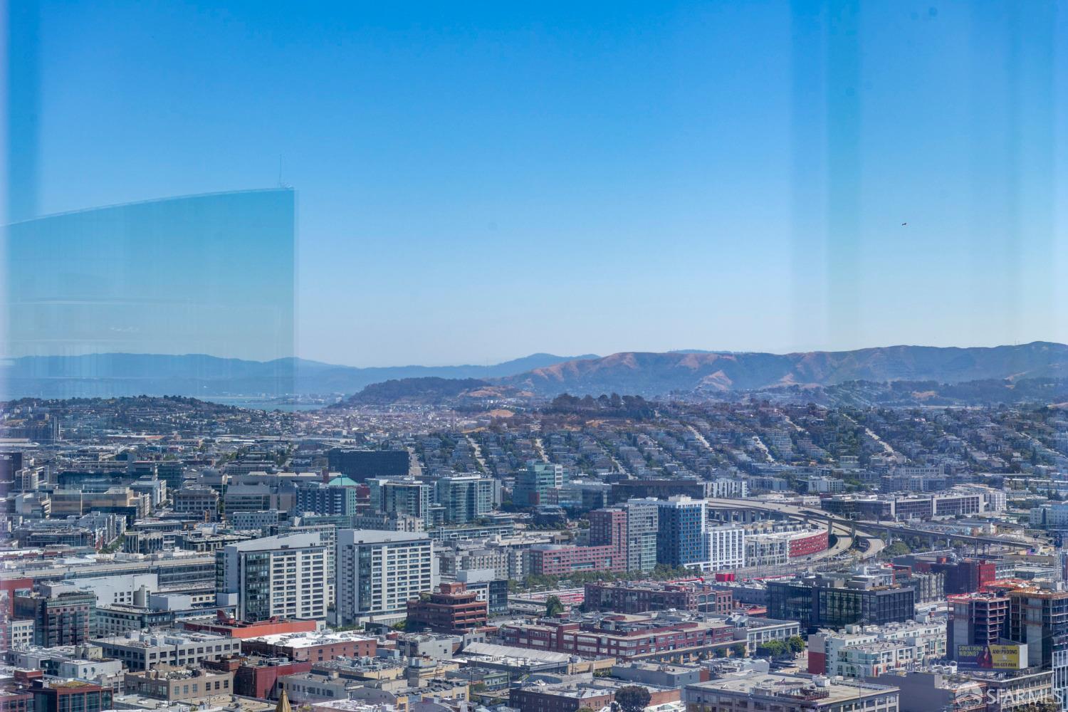 Detail Gallery Image 28 of 45 For 488 Folsom St #4305,  San Francisco,  CA 94105 - 2 Beds | 2/1 Baths
