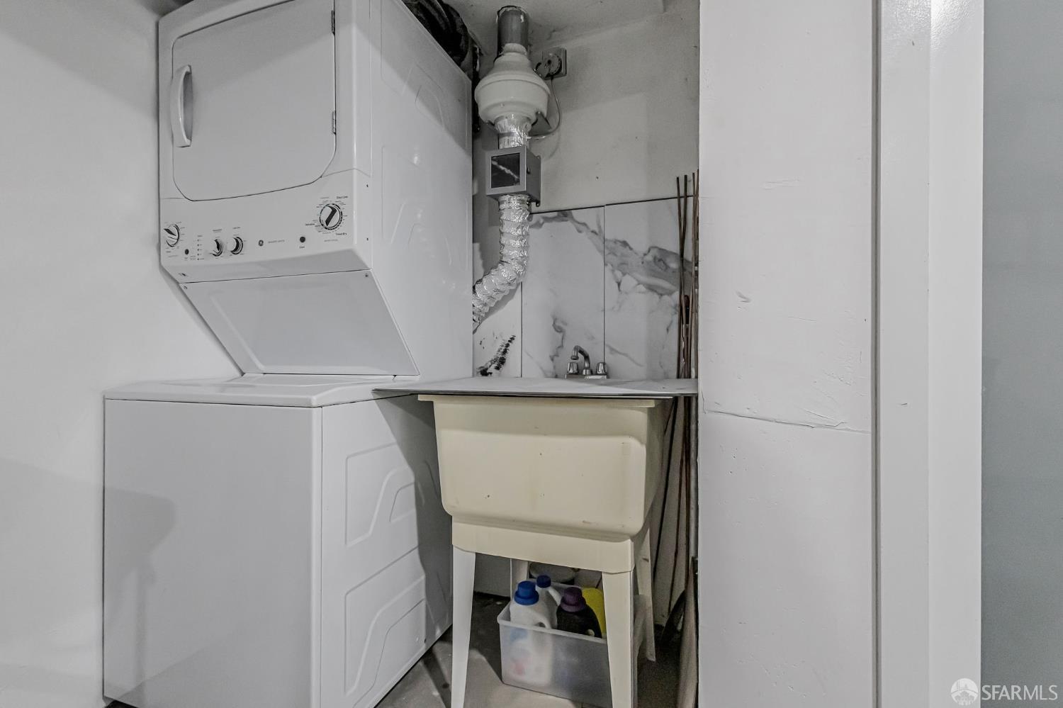 Detail Gallery Image 60 of 64 For 181 Marina Blvd, San Francisco,  CA 94123 - 3 Beds | 3/1 Baths