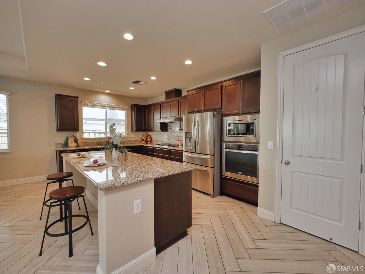 Detail Gallery Image 26 of 40 For 3022 Tampico Dr, Bay Point,  CA 94565 - 4 Beds | 2 Baths