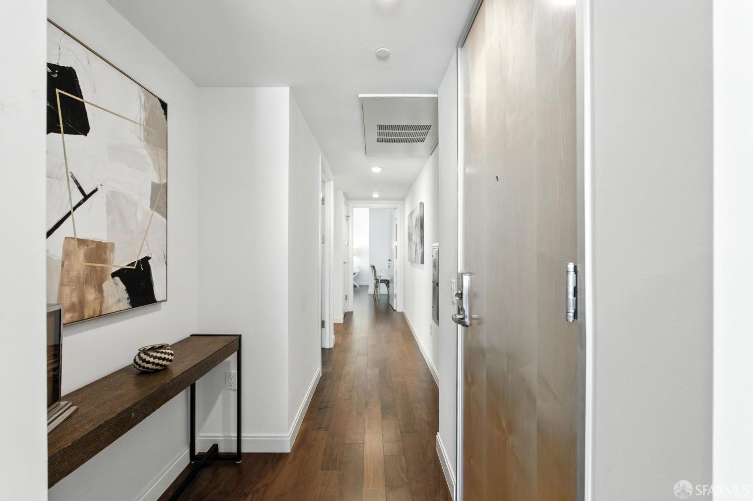Photo #9: 425051177 Listing: Photo #9