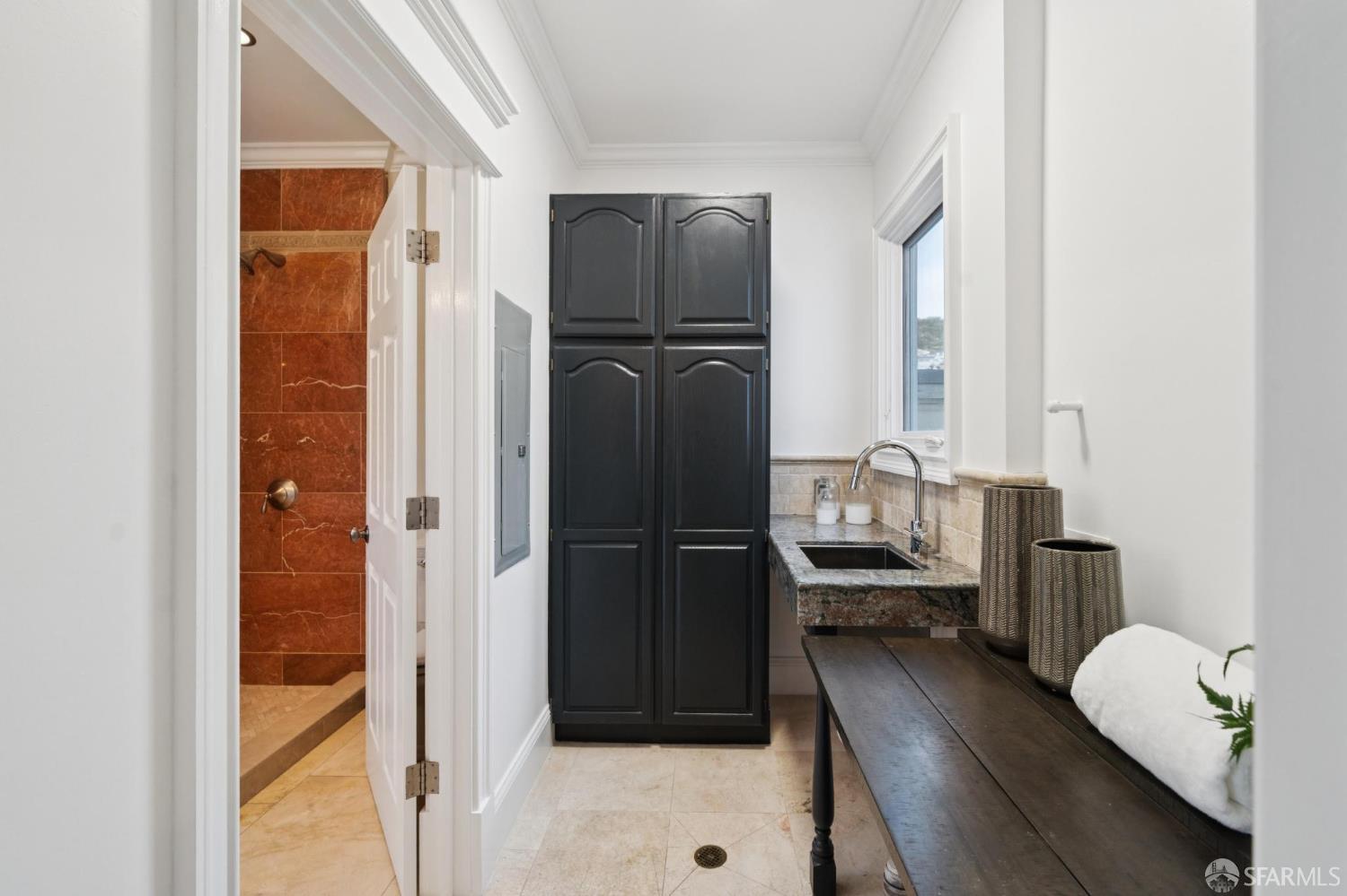 Detail Gallery Image 20 of 94 For 729 Douglass St, San Francisco,  CA 94114 - – Beds | – Baths