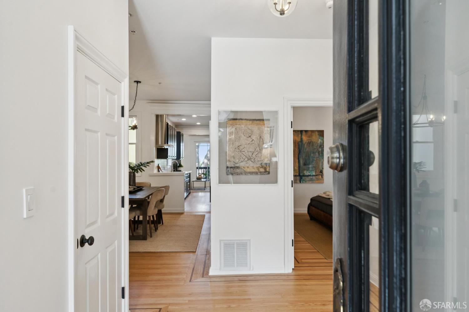 Detail Gallery Image 53 of 94 For 729 Douglass St, San Francisco,  CA 94114 - – Beds | – Baths