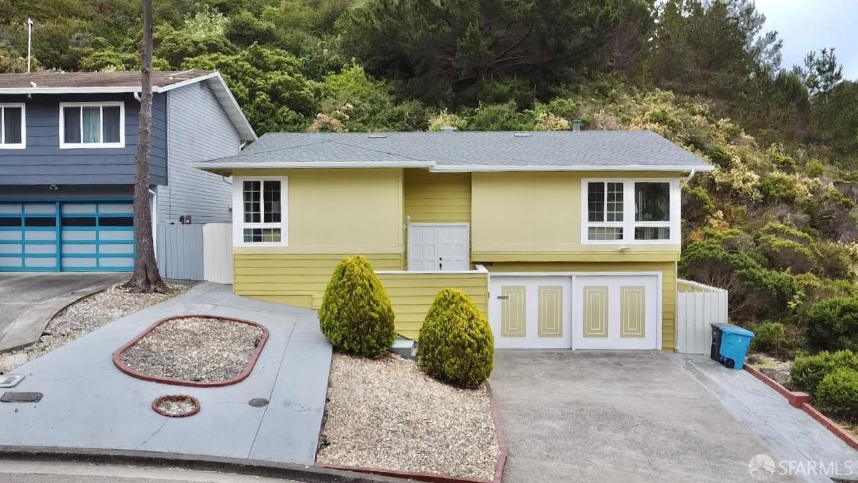 Detail Gallery Image 49 of 53 For 949 Yosemite Dr, Pacifica,  CA 94044 - 3 Beds | 2 Baths