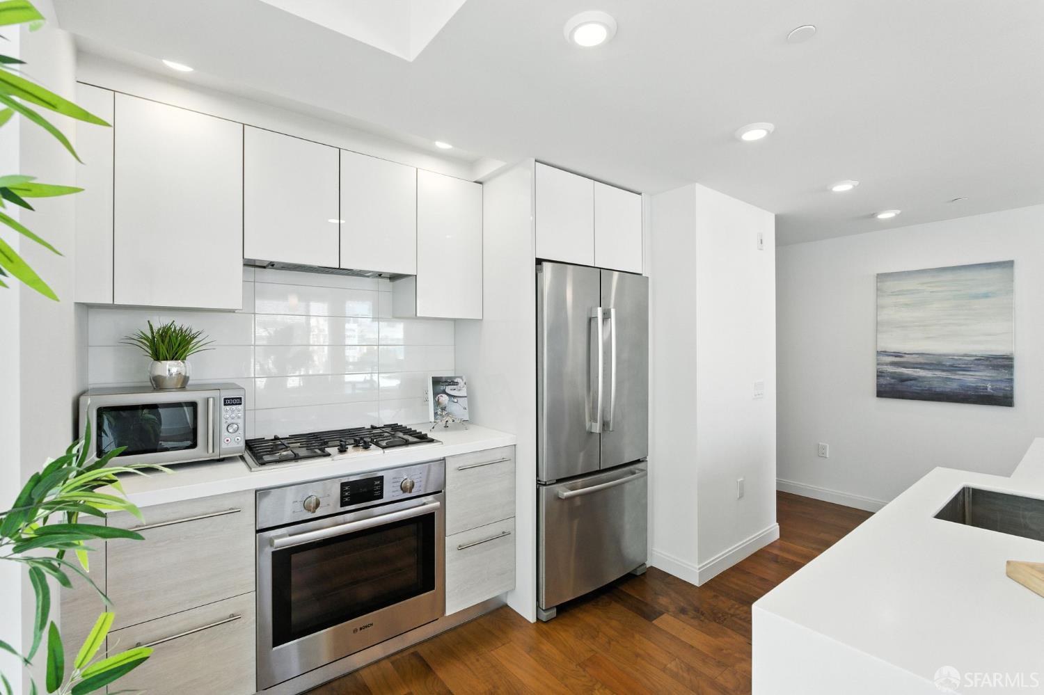 Photo #6: 425051177 Listing 