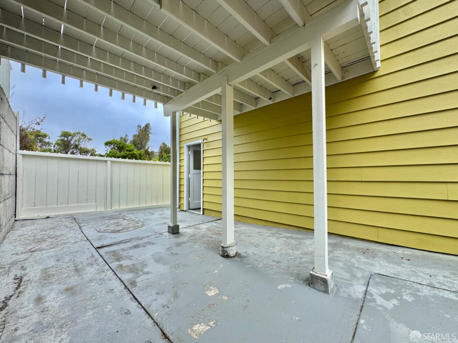 Detail Gallery Image 41 of 53 For 949 Yosemite Dr, Pacifica,  CA 94044 - 3 Beds | 2 Baths