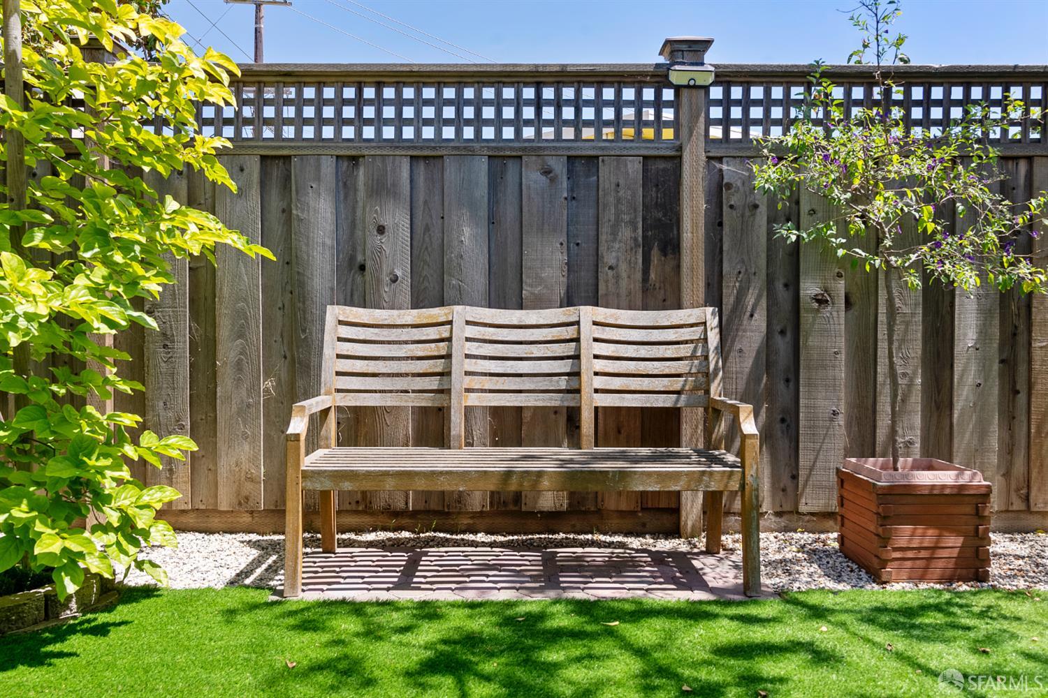 Detail Gallery Image 35 of 38 For 1811 Hamlet St, San Mateo,  CA 94403 - 3 Beds | 2 Baths