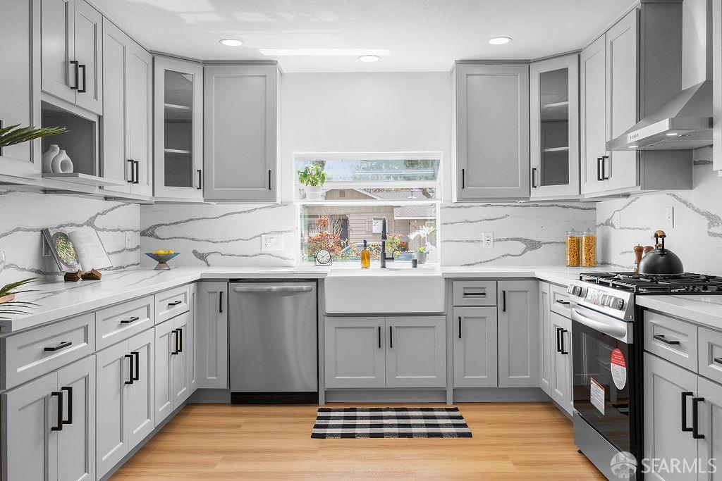 Detail Gallery Image 8 of 26 For 1395 Boysea Dr, San Jose,  CA 95118 - 3 Beds | 2 Baths