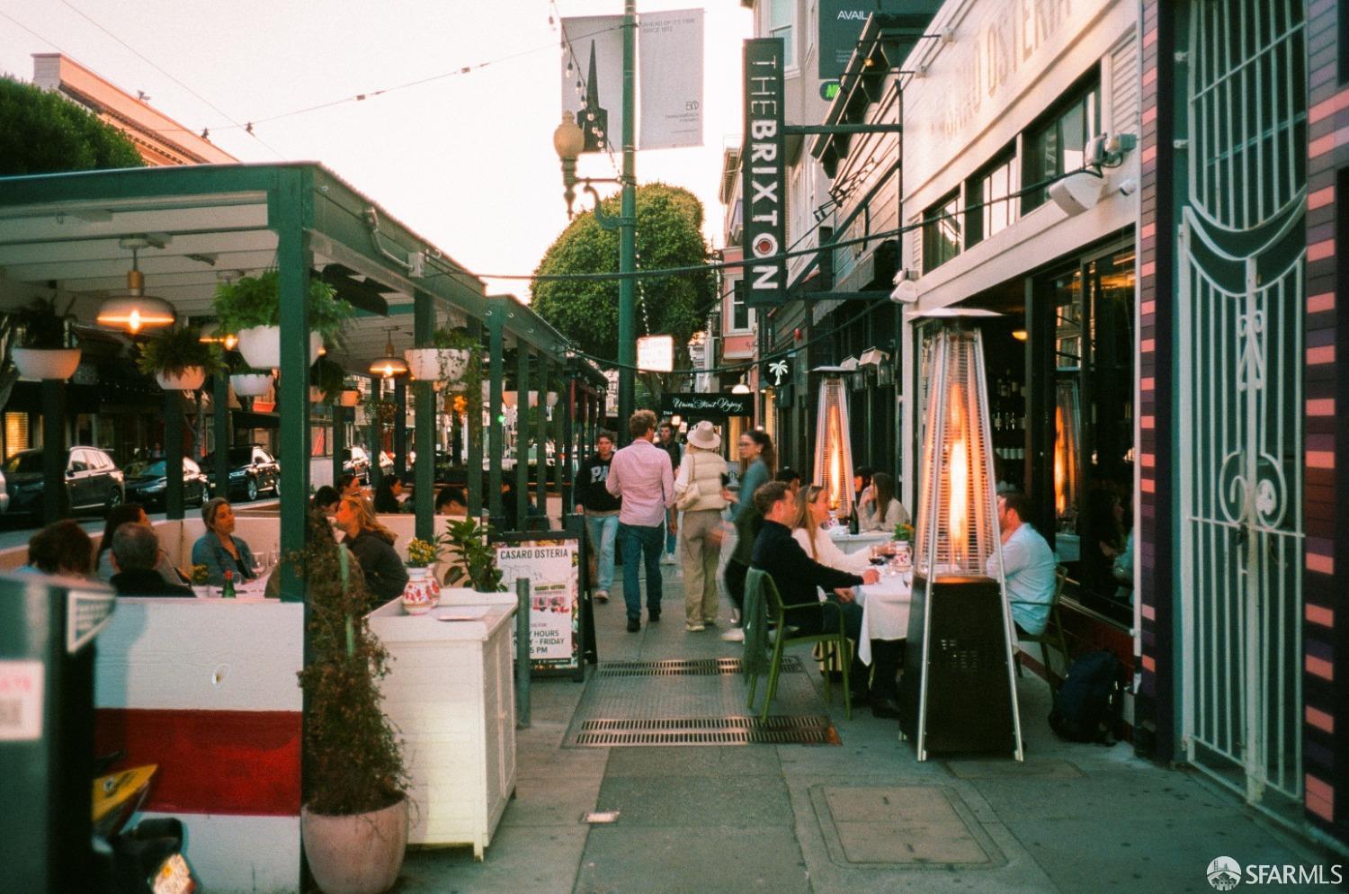 Photo #8: 425051600 Listing: Photo #8