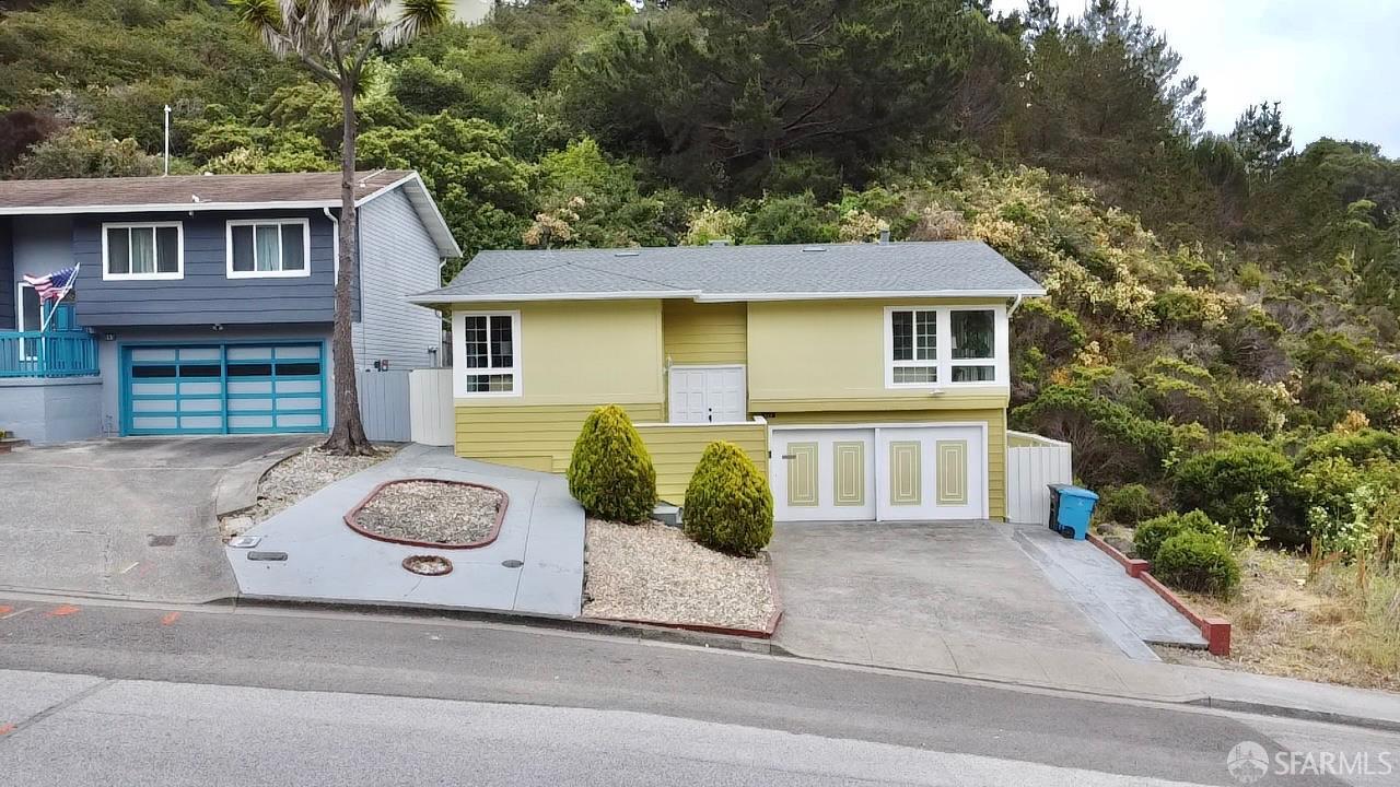 Detail Gallery Image 45 of 53 For 949 Yosemite Dr, Pacifica,  CA 94044 - 3 Beds | 2 Baths