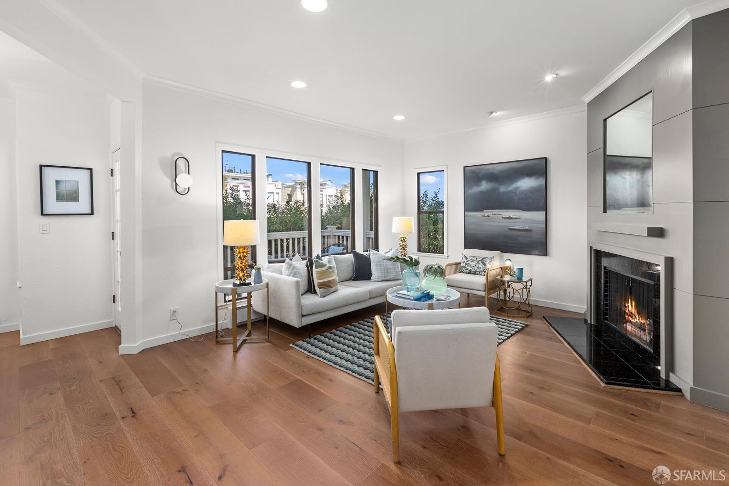 Photo #3: 425051123 Listing 