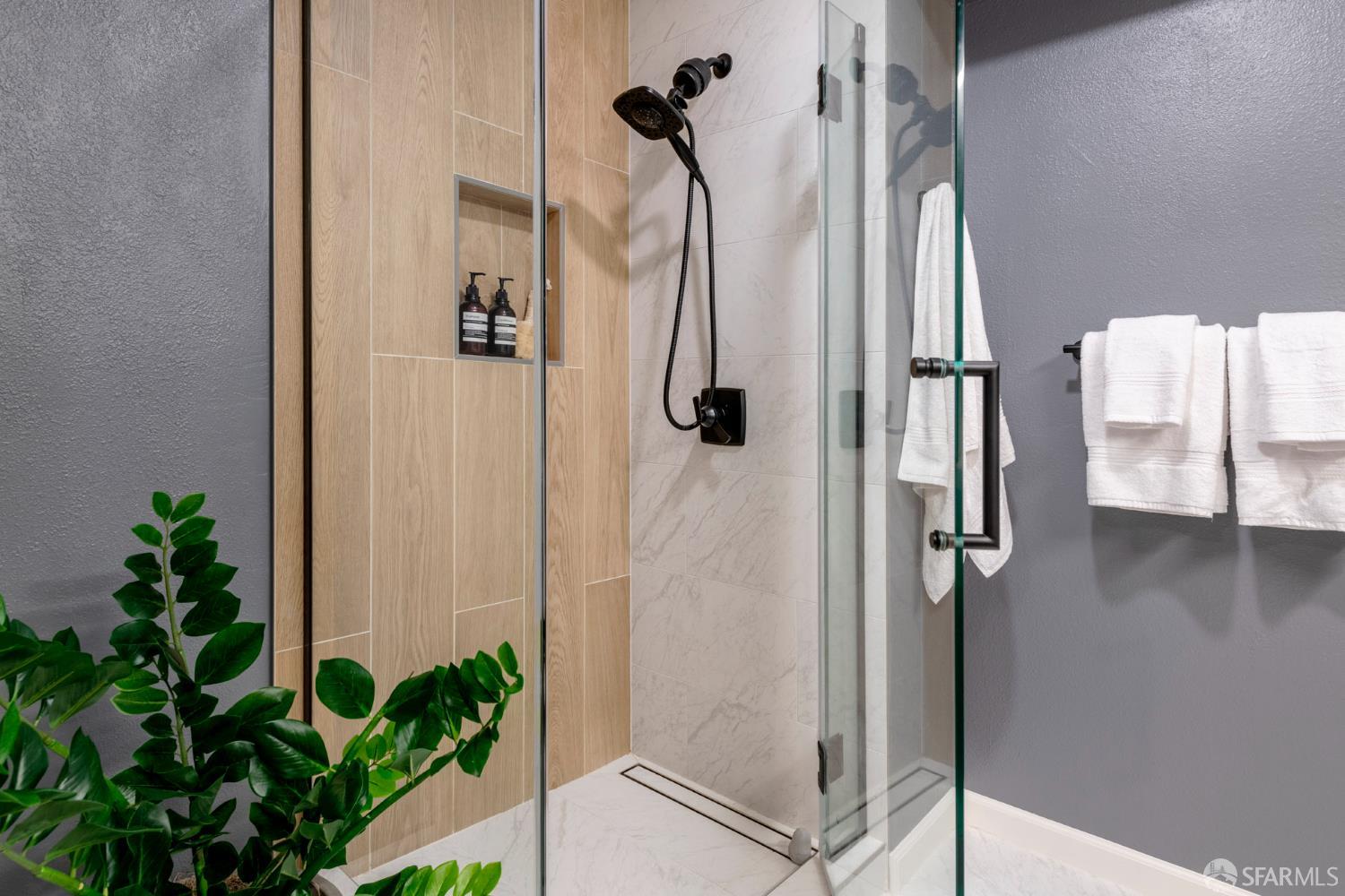 Detail Gallery Image 23 of 26 For 1970 Sutter St #107,  San Francisco,  CA 94115 - 1 Beds | 2 Baths
