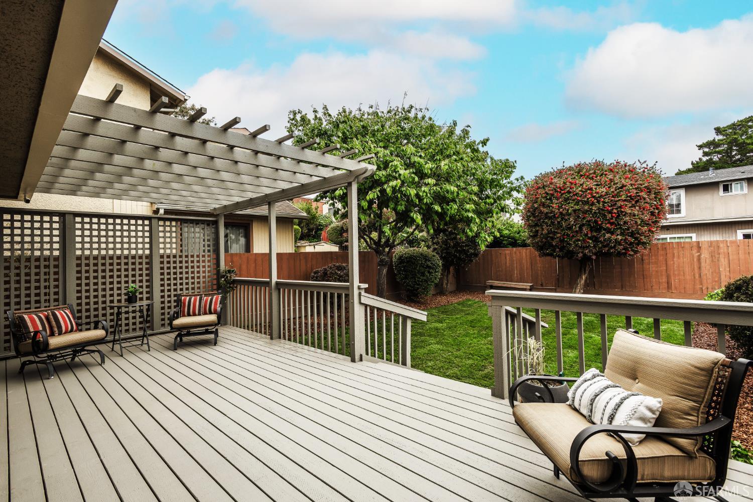 Detail Gallery Image 22 of 24 For 72 Dover Ct, Daly City,  CA 94015 - 3 Beds | 1/1 Baths