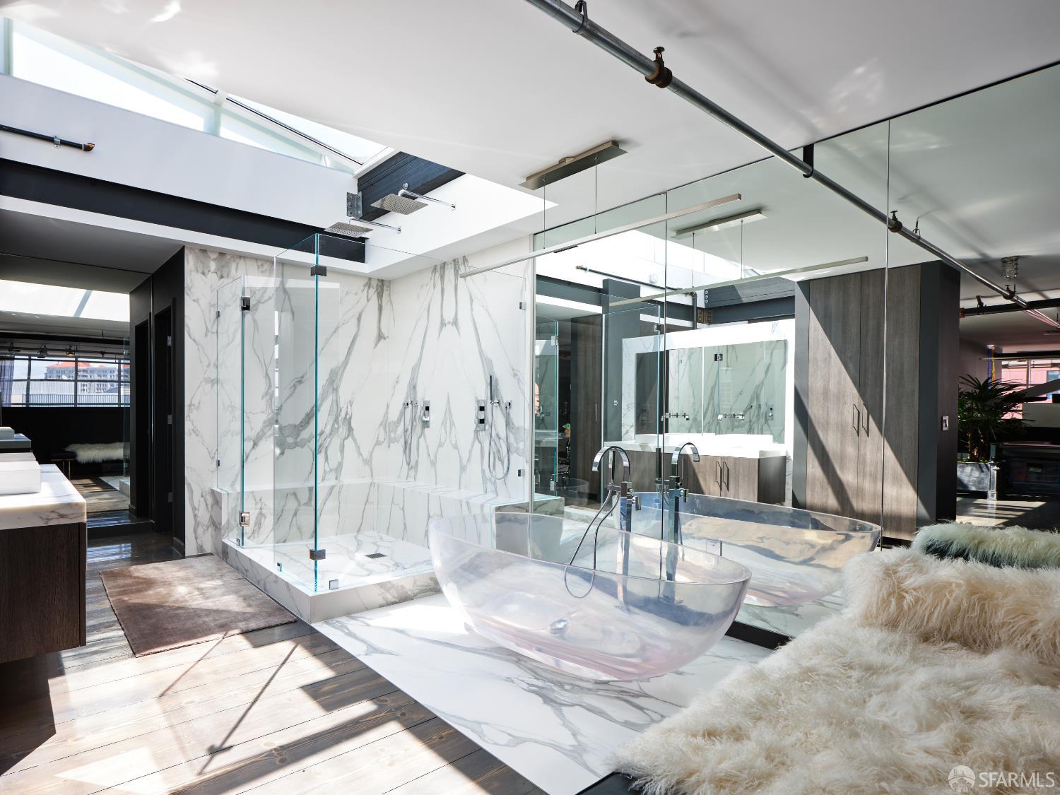 Detail Gallery Image 7 of 9 For 9 Bernice St, San Francisco,  CA 94103 - 3 Beds | 4 Baths