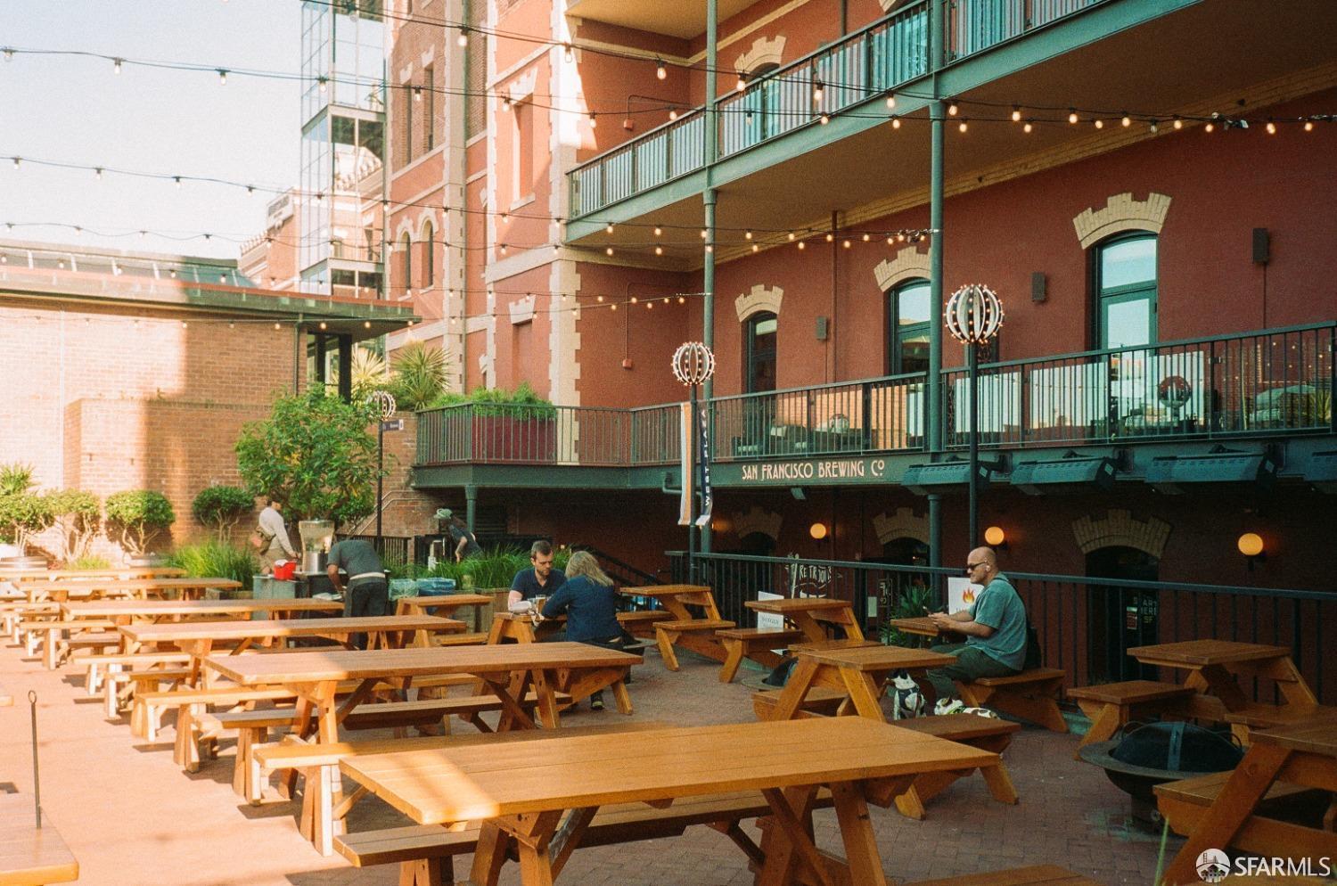 Photo #11: 425051600 Listing: Photo #11