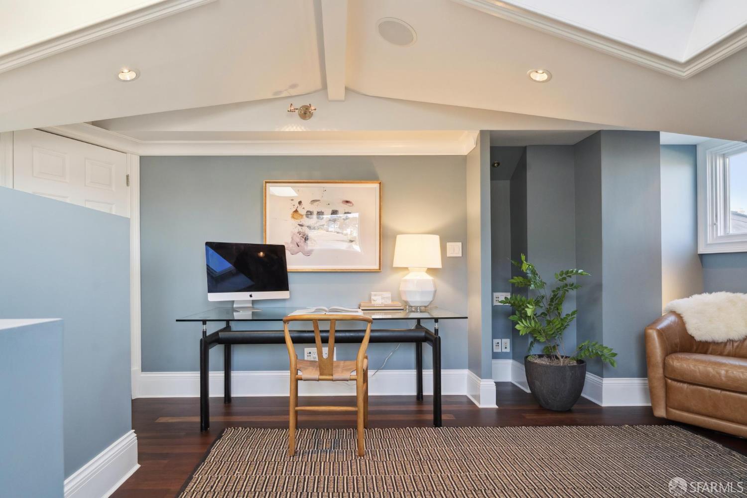 Detail Gallery Image 49 of 94 For 729 Douglass St, San Francisco,  CA 94114 - – Beds | – Baths
