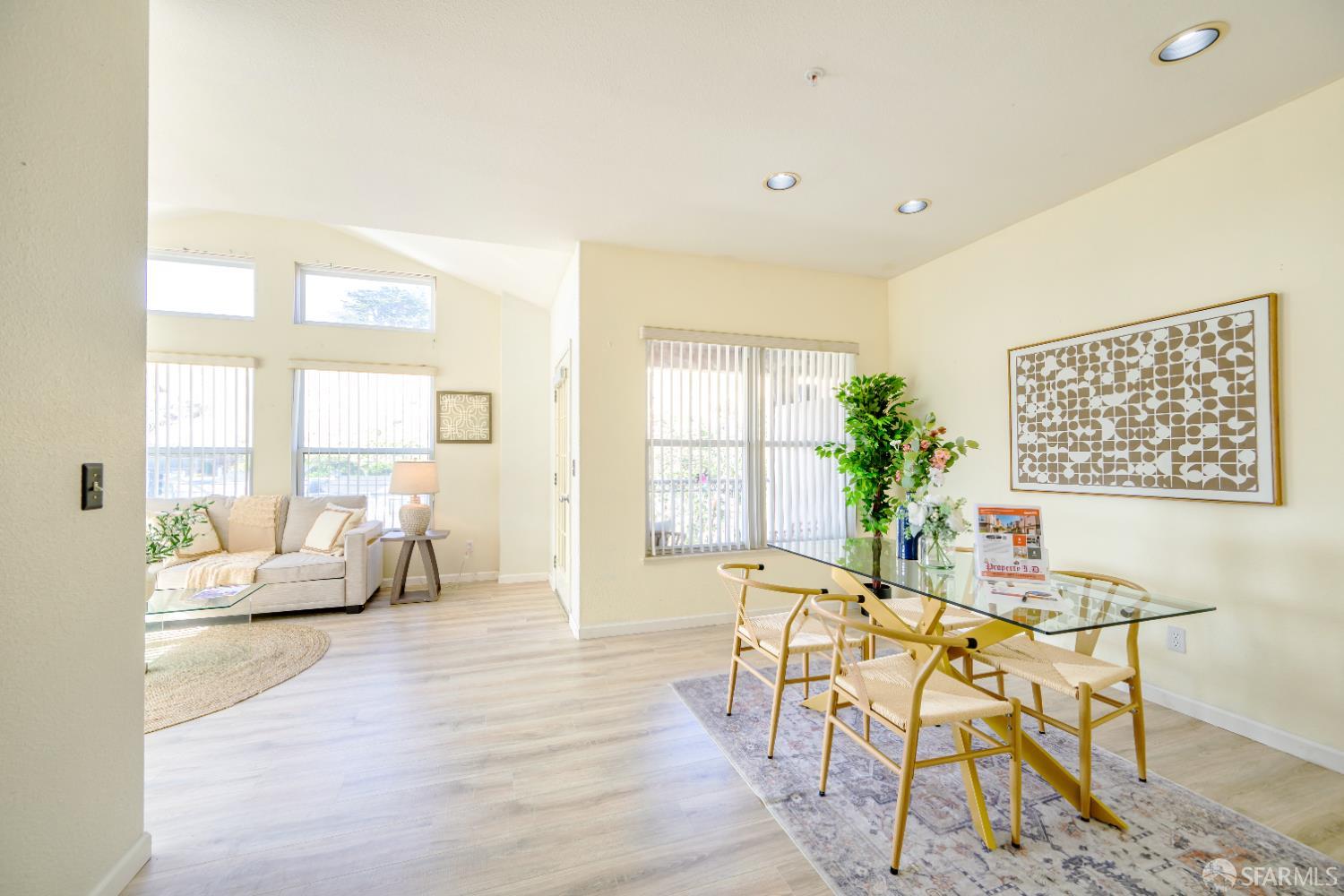 Detail Gallery Image 20 of 76 For 103 Stoneridge Ln #2210,  San Francisco,  CA 94134 - 3 Beds | 2 Baths