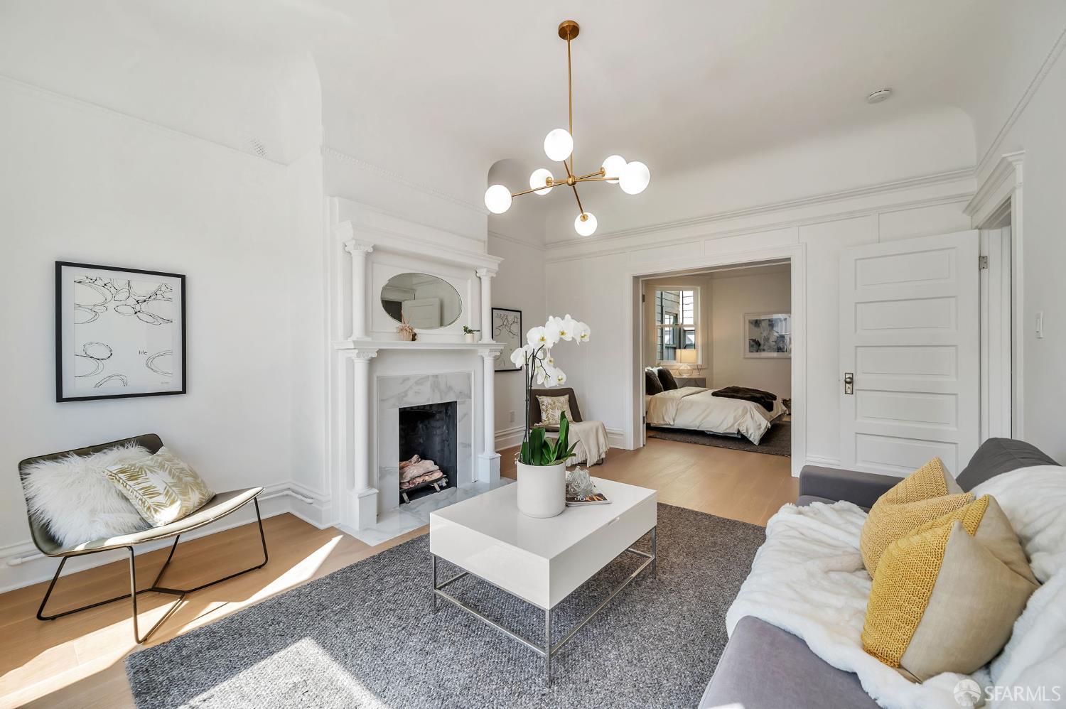 Photo #6: 425049937 Listing 