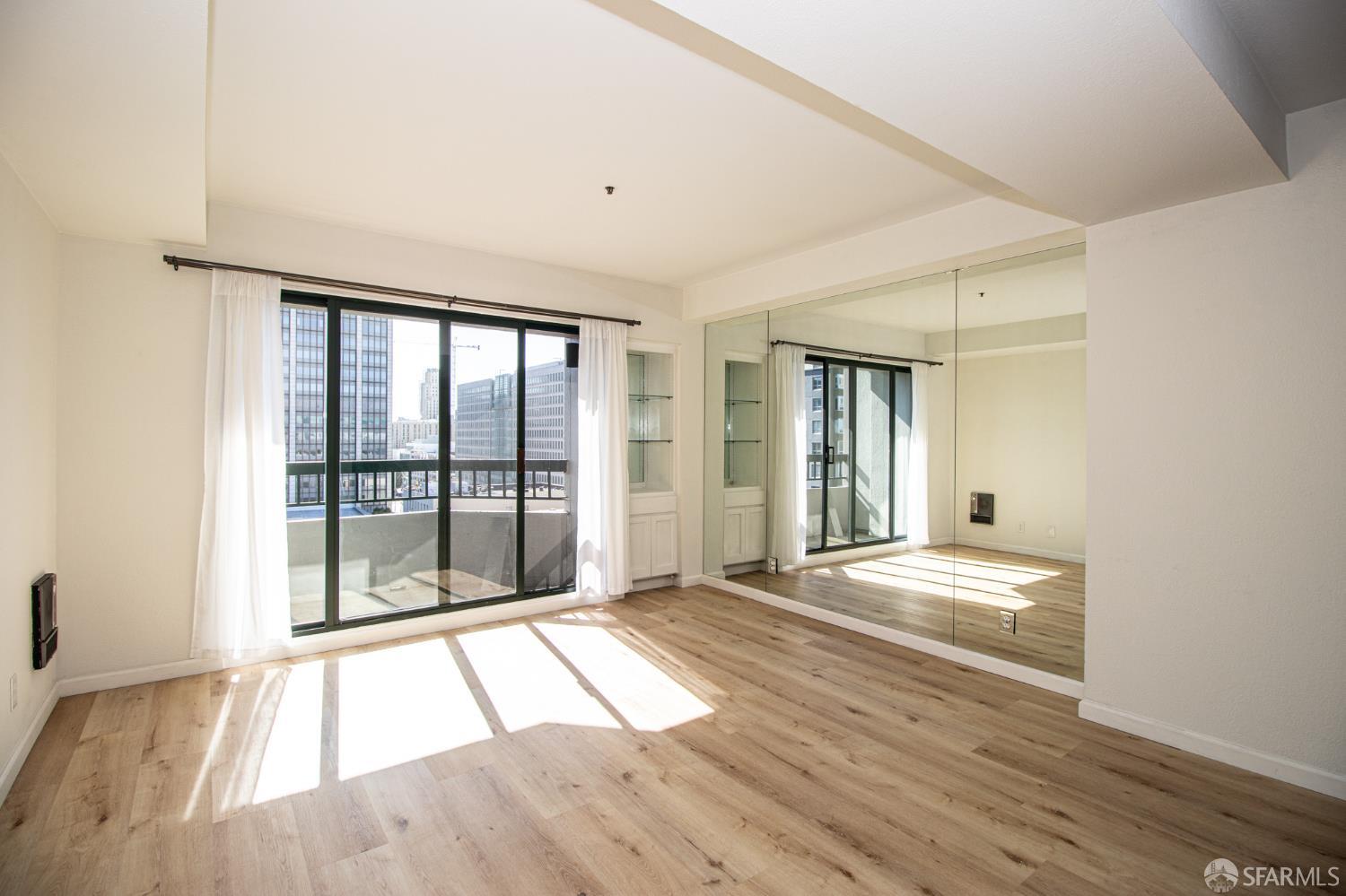 Photo #17: 425051696 Listing: Photo #17