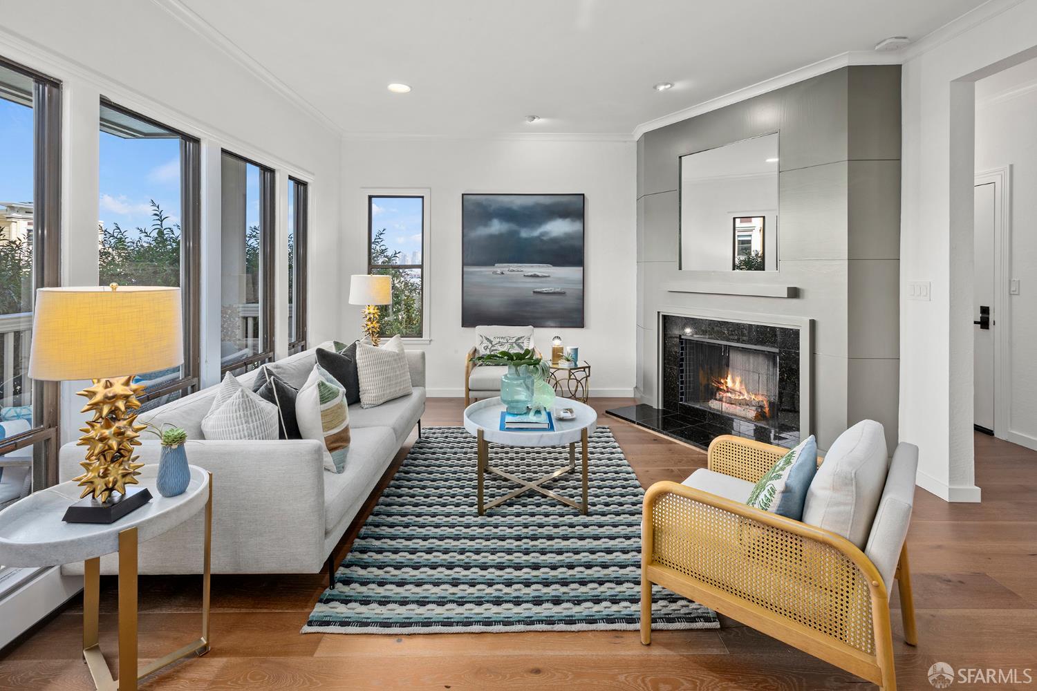 Photo #2: 425051123 Listing 