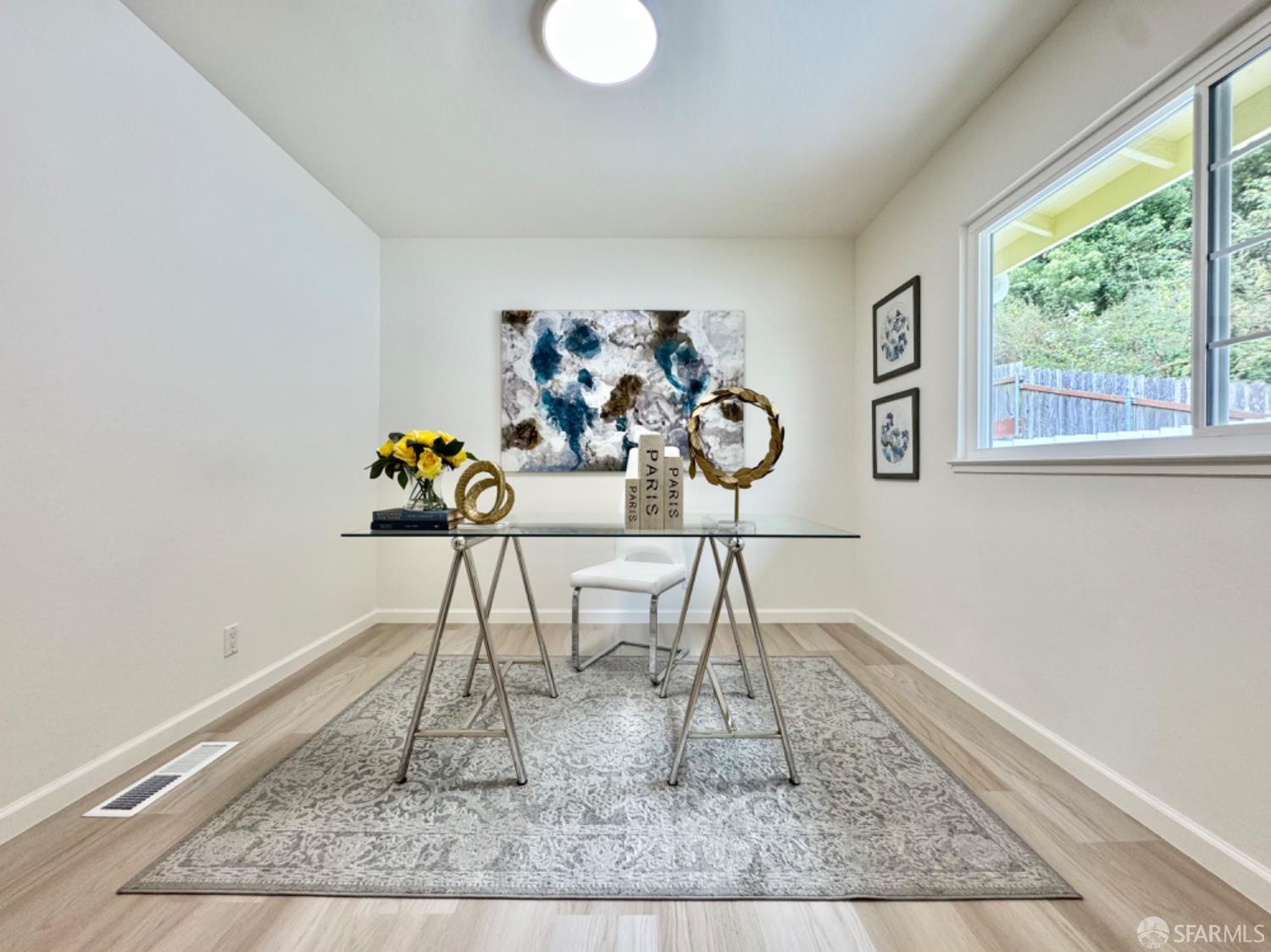 Detail Gallery Image 22 of 53 For 949 Yosemite Dr, Pacifica,  CA 94044 - 3 Beds | 2 Baths