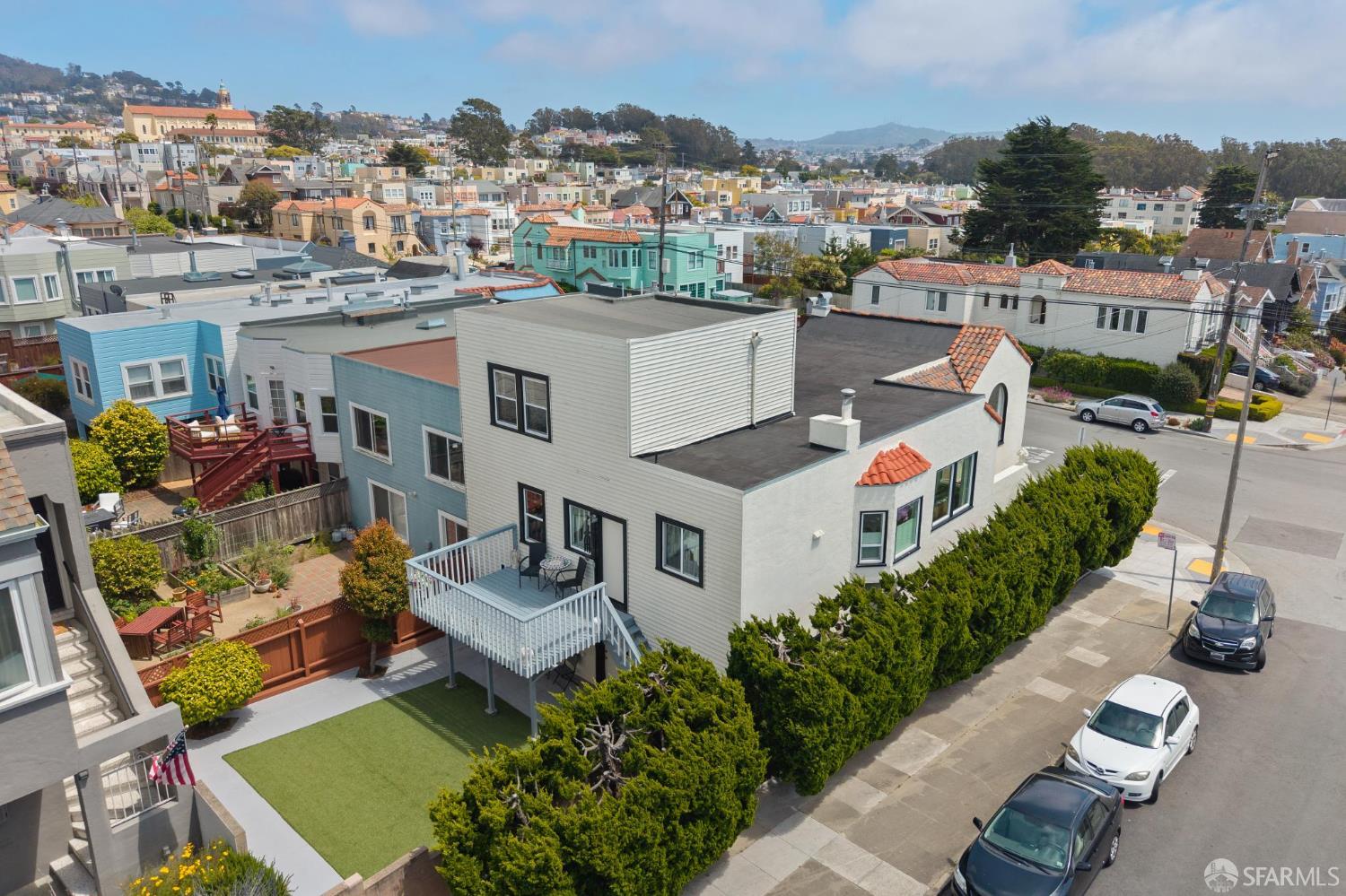 Ulloa Street, San Francisco, California image 49