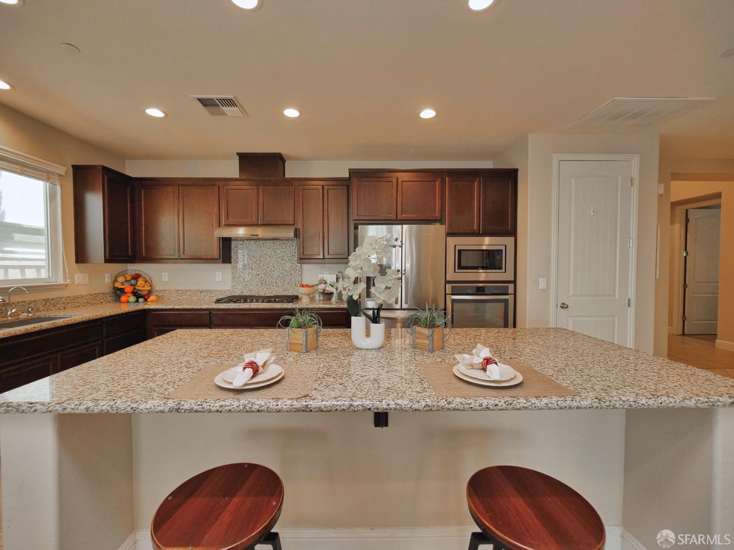 Detail Gallery Image 28 of 40 For 3022 Tampico Dr, Bay Point,  CA 94565 - 4 Beds | 2 Baths