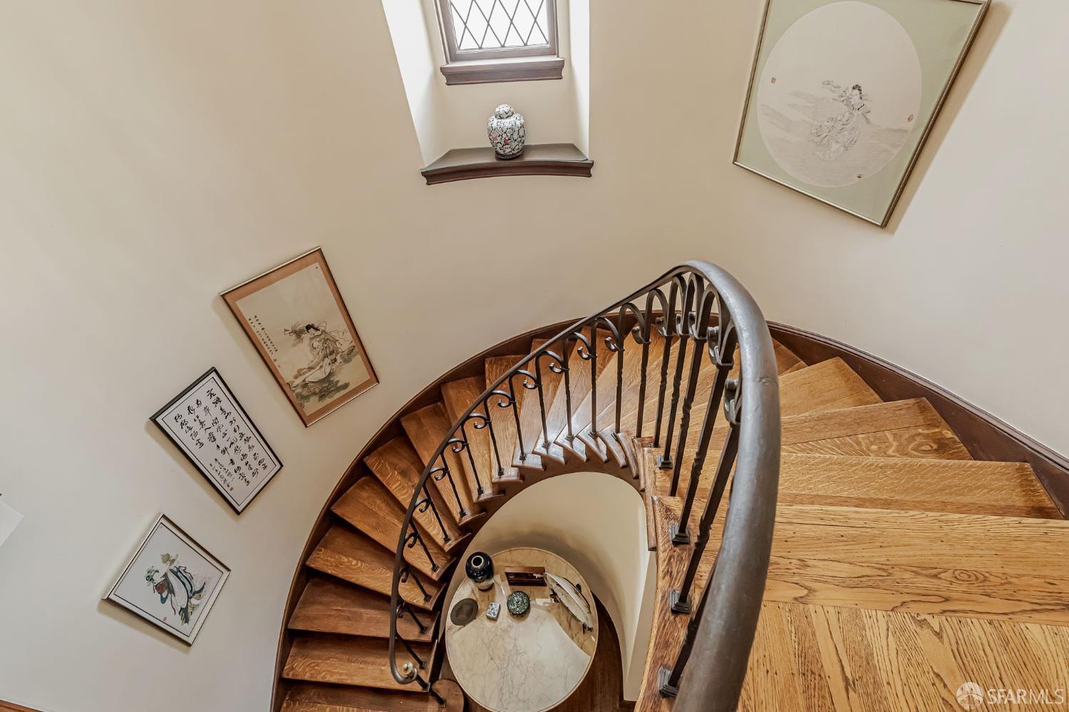 Detail Gallery Image 37 of 64 For 181 Marina Blvd, San Francisco,  CA 94123 - 3 Beds | 3/1 Baths